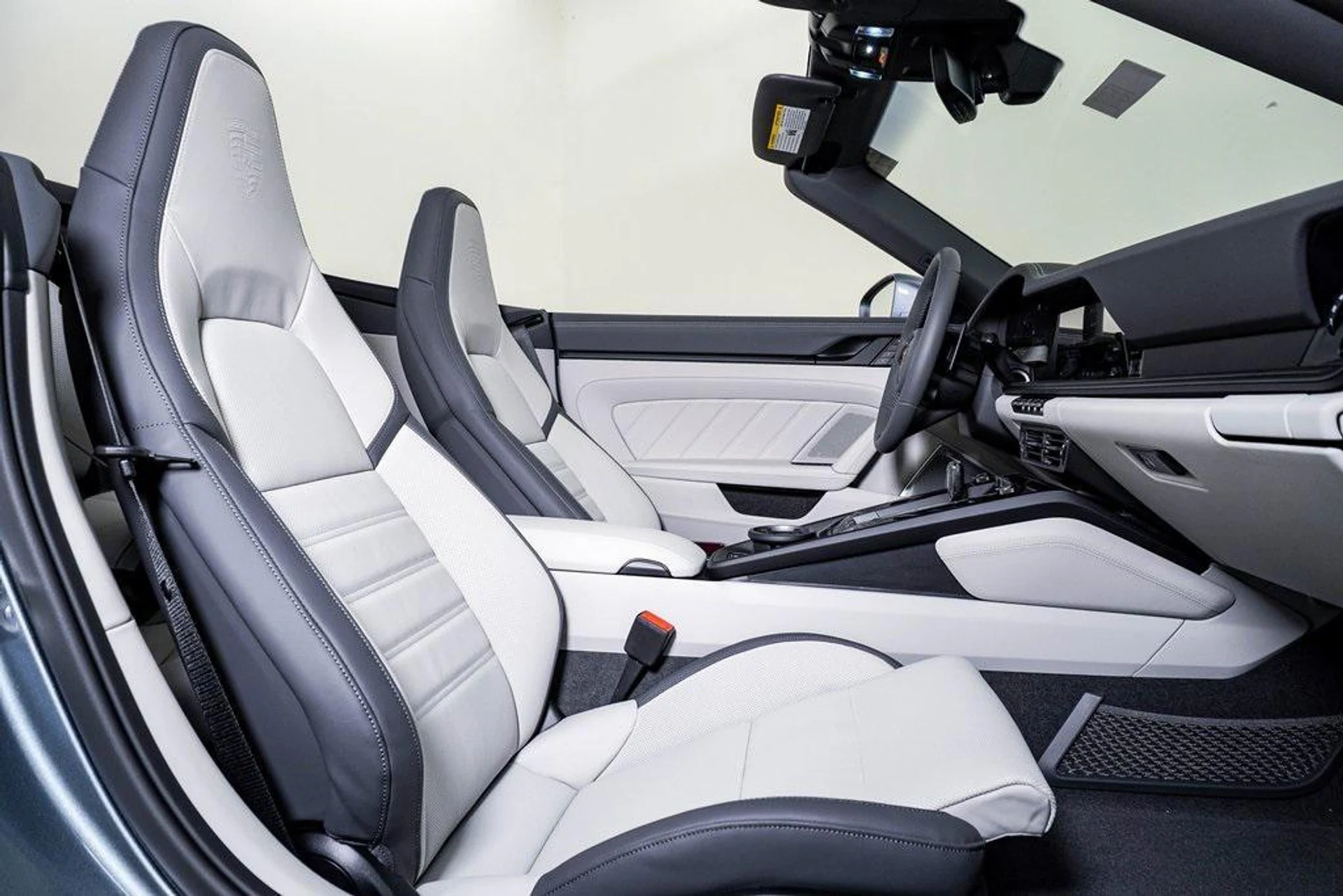 mph015_2587720436_X_Wz_AQ_8qtkr59e_H2_O9_K9_Oqs_A_Oeag_f1a752d5fa