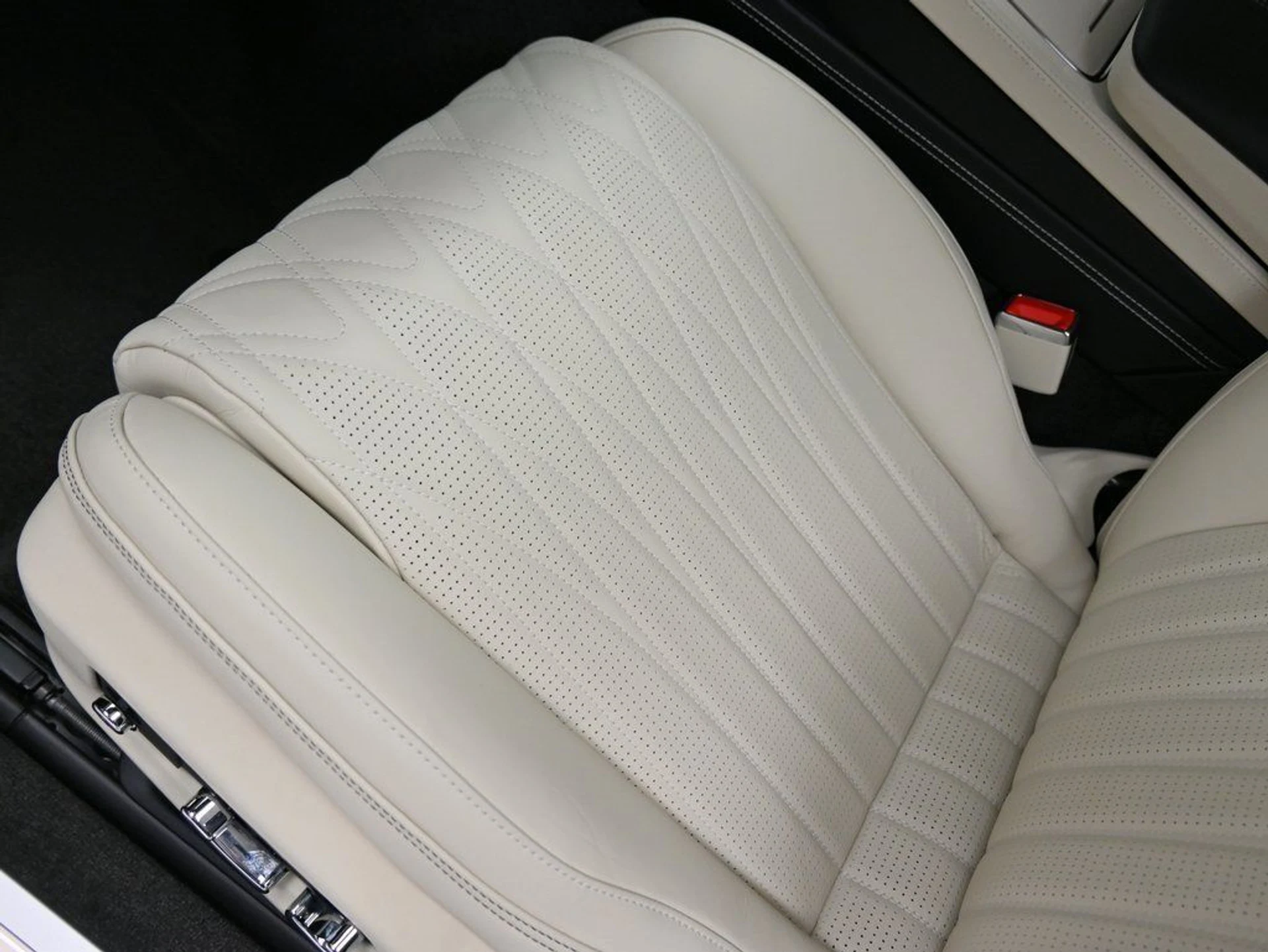 mph015_2591957233_b14a42c7642cc026ee5b7a771fad04ae_f069057c0b