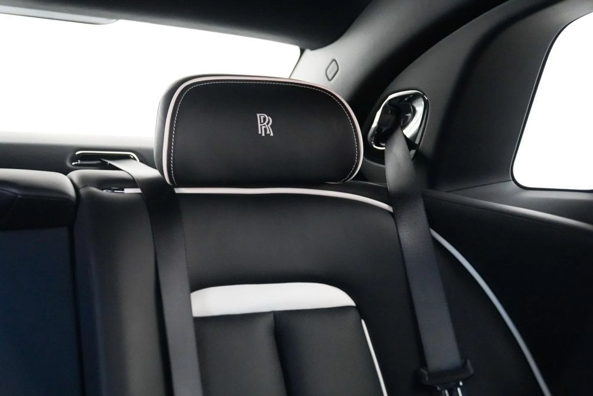 mph015_2597250960_2z1l1vz42n3bebhrohmv39fgeg7j_af3256fe4f