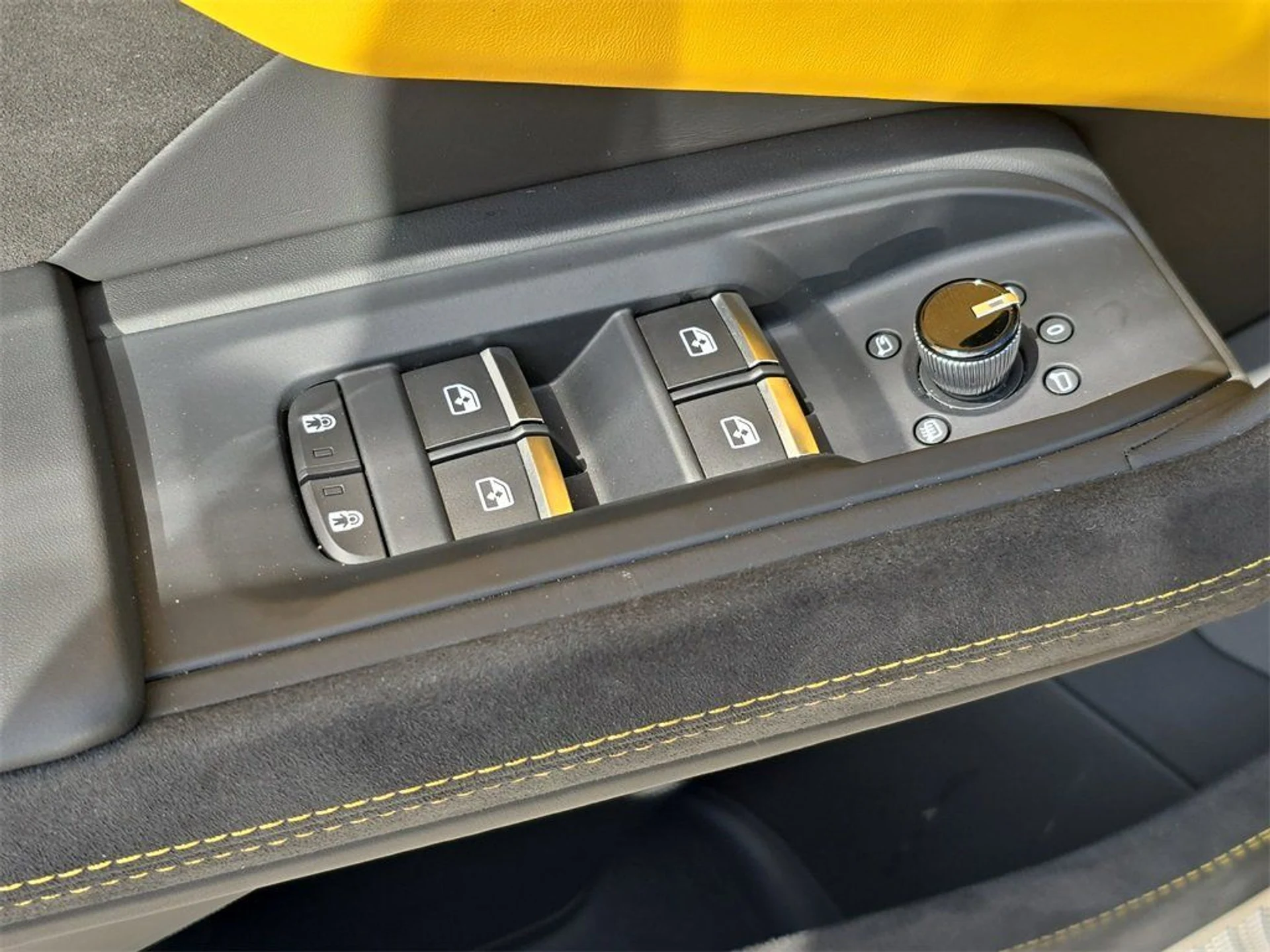 mph015_2600412575_a159317624716c12be75146af6c55cf8_6352e91edb