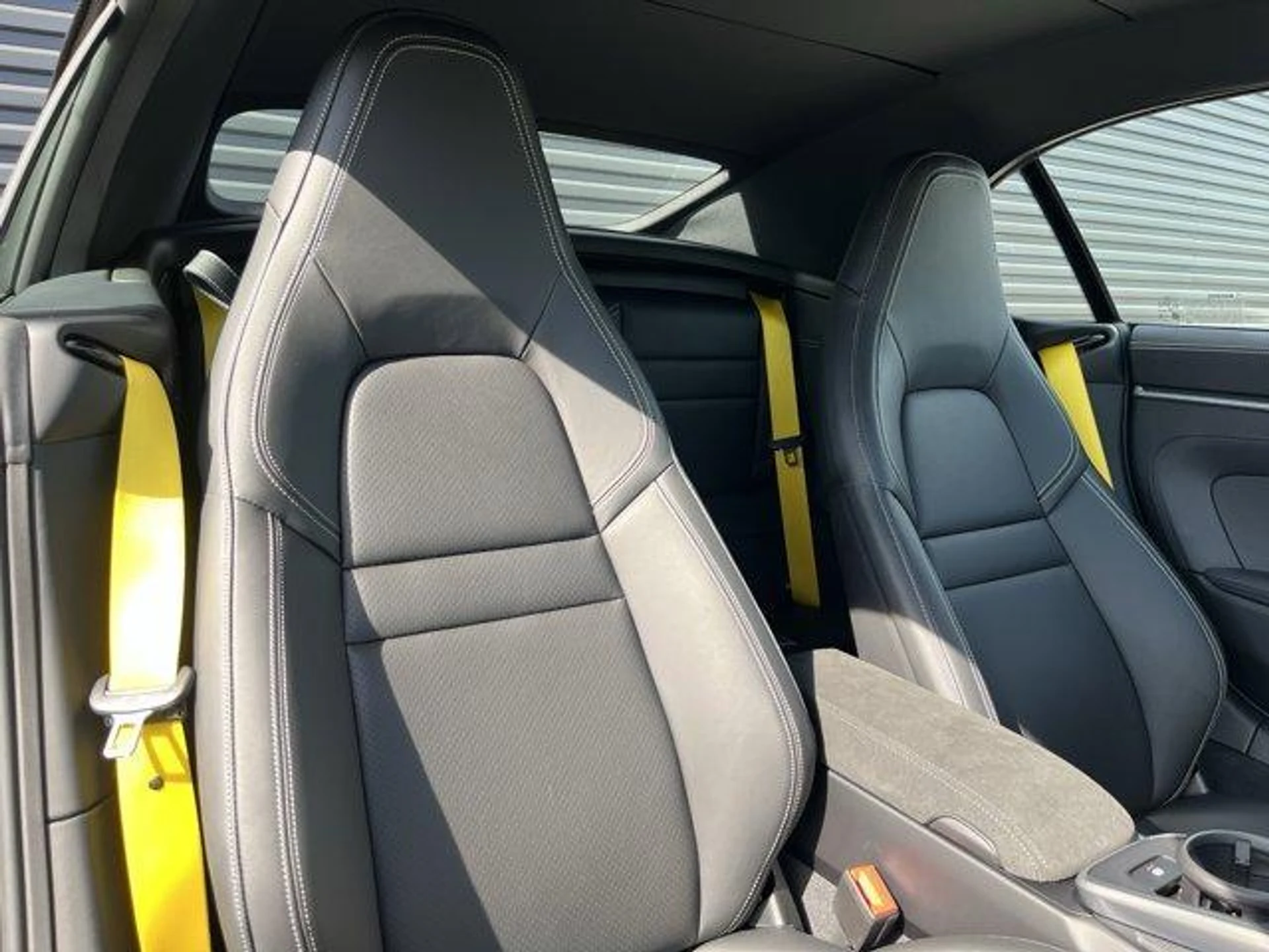 mph015_2605793377_Lcwd_Uq8_Mp6_Wf_D_Rm_Qkl_CD_Ryl3_Ibk_797cb1b034