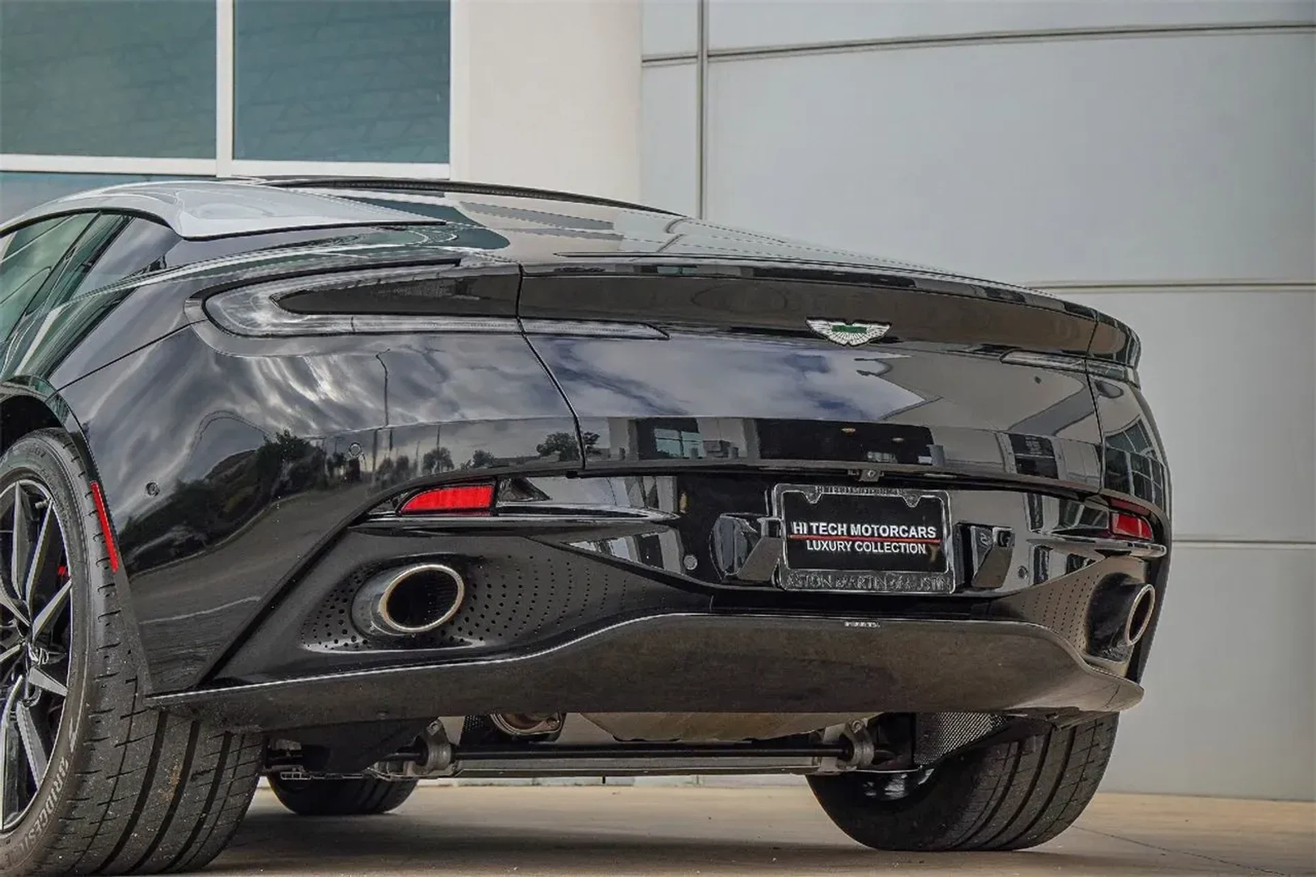 mph015_2606703666_da930737b19c4dd3a523a3b1a07fd3c2_0f343da191