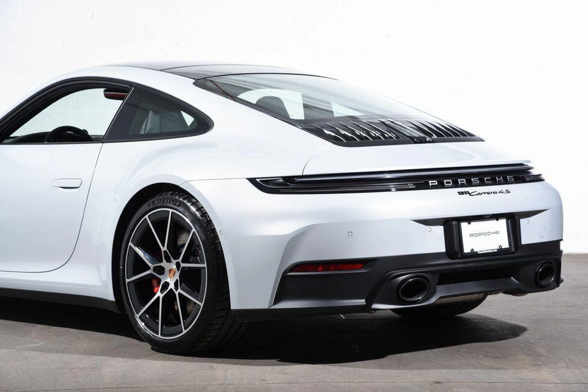 mph015_2608024766_k_O1j_O7_J_Jw_Dpencvsbqv_Pza_Fic5_U_c09aedd8fc