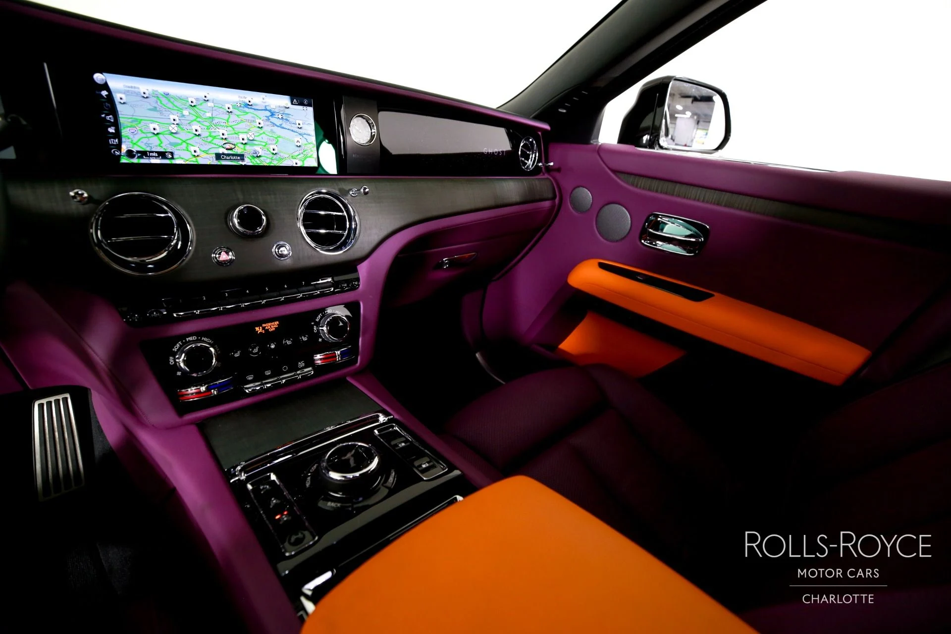 mph015_2614316416_Used_2022_Rolls_Royce_Ghost_1786637312_1aabca2ee6