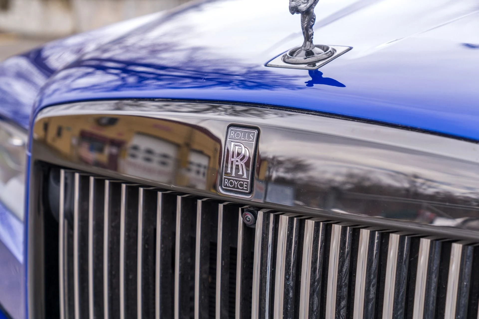 mph015_2615635777_Used_2023_Rolls_Royce_Black_Badge_Cullinan_1772494436_e10f12074a