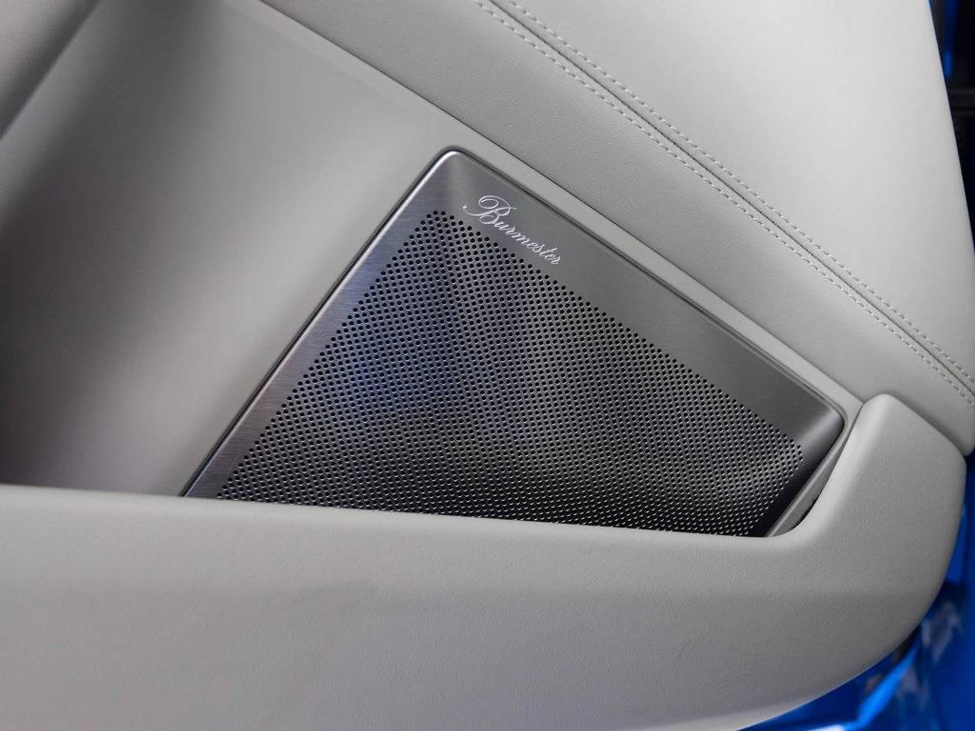 mph015_2619853636_i_LM_9_A_Ylw_Oh7wu6_Ud_YV_75v_Jk_0_U_c053e6d053