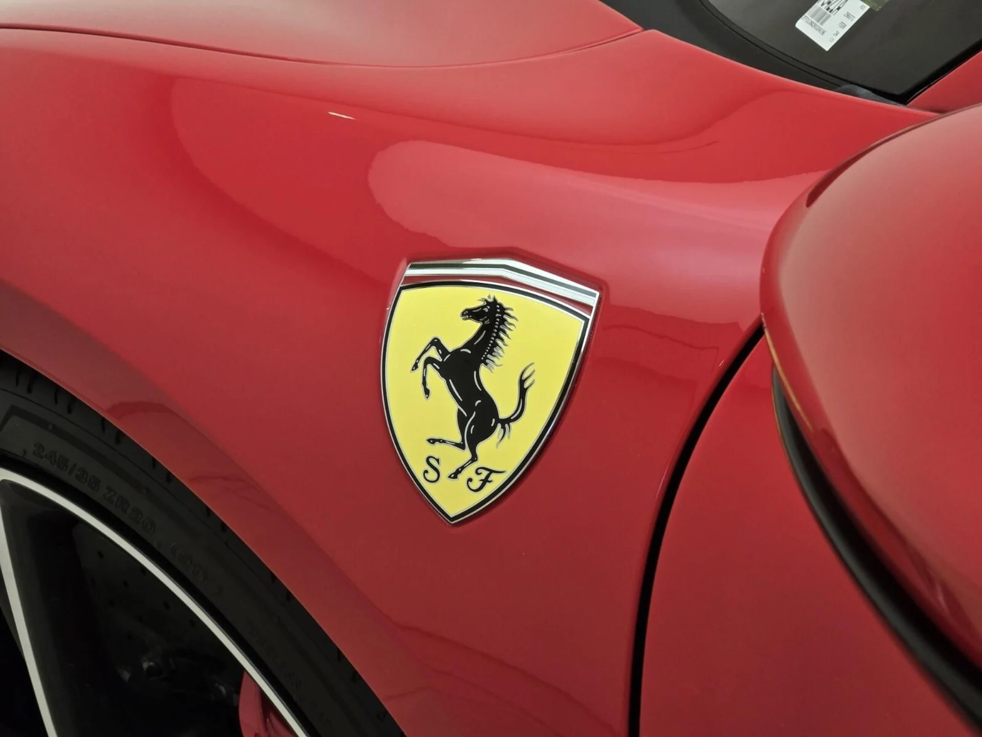 mph015_2623936167_Used_2024_Ferrari_296_GTS_1753251931_52a53554aa