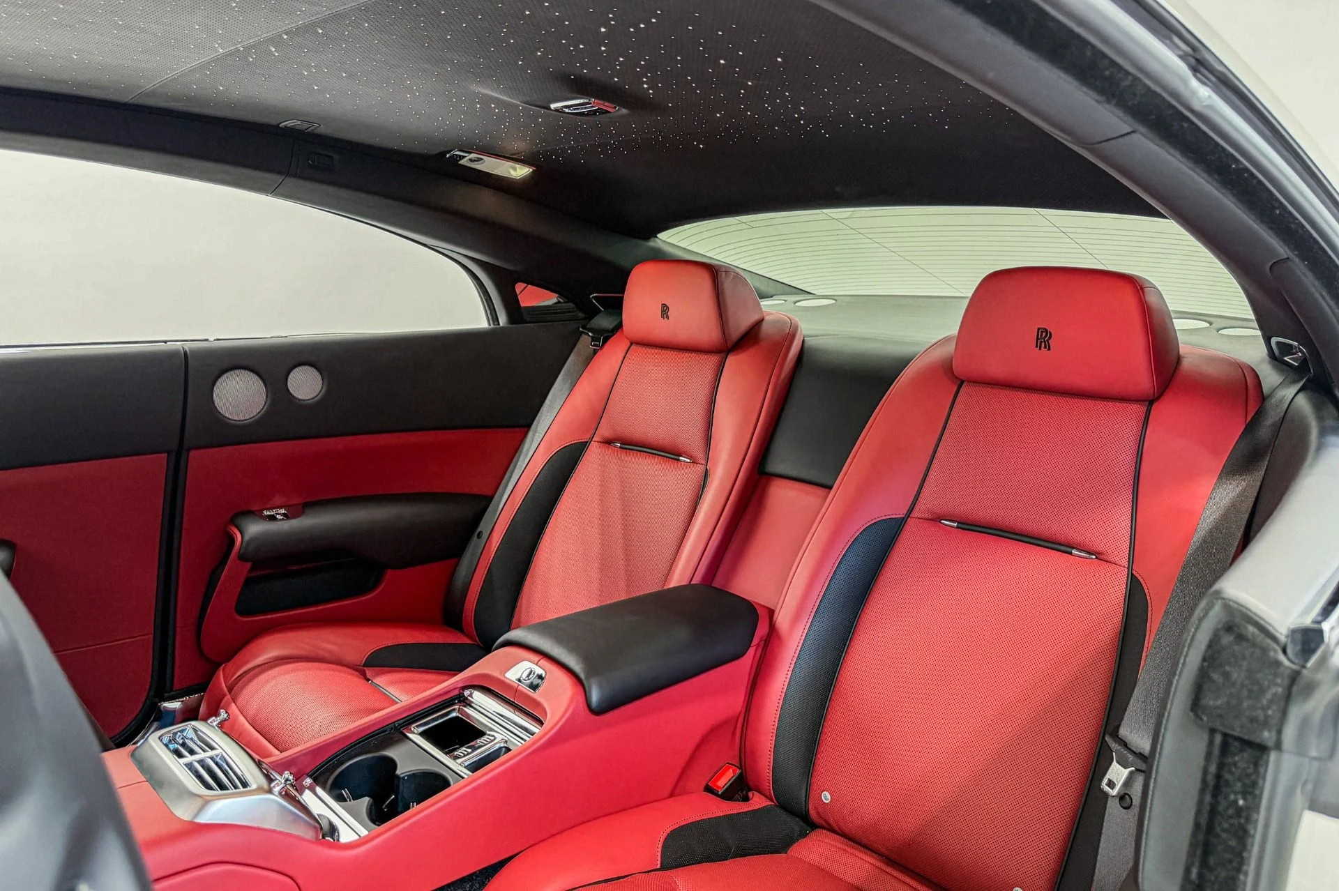 mph015_2625652647_Used_2019_Rolls_Royce_Wraith_Starlight_Headliner_Drivers_Assistance_3_1782320533_9b1ce5a14d
