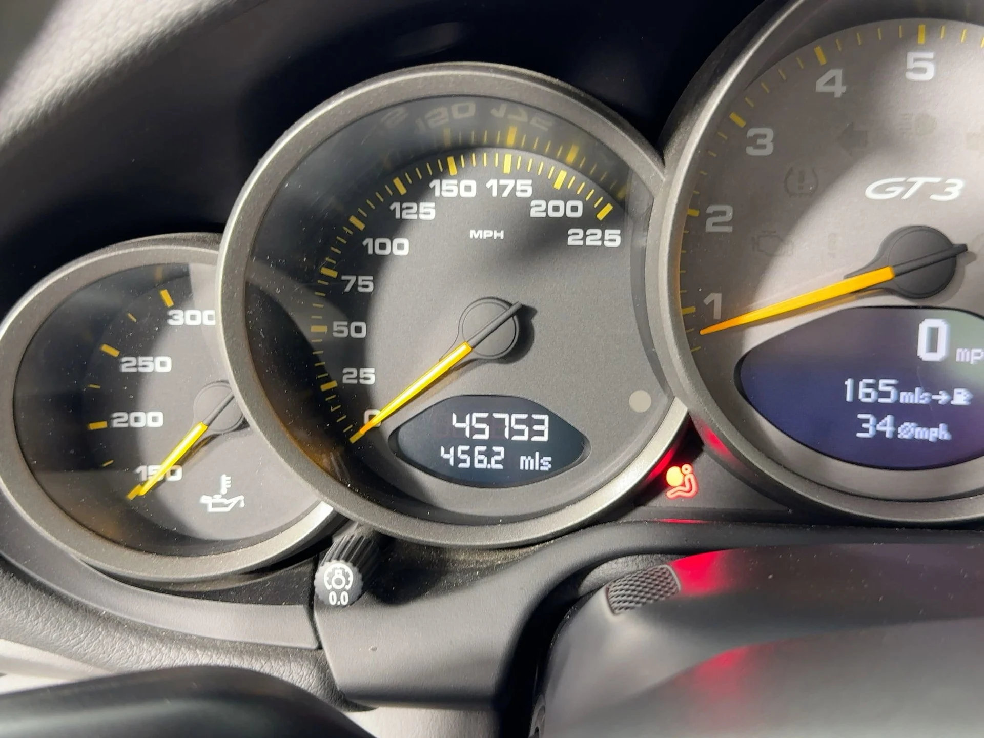 mph015_2626029845_87e895bfd49a0958a125f303c52260d8x_29b8e428d8