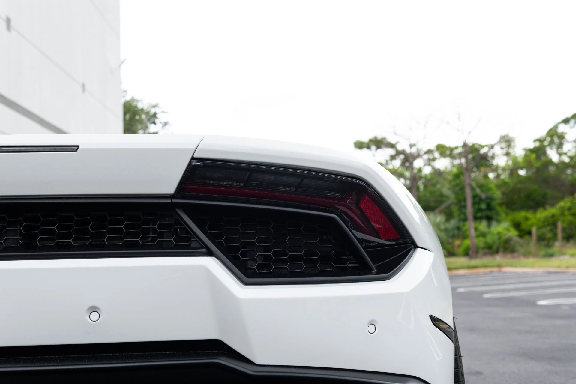 mph015_262837837_Used_2016_Lamborghini_Huracan_LP_580_2_1778629872_9e16c1be99