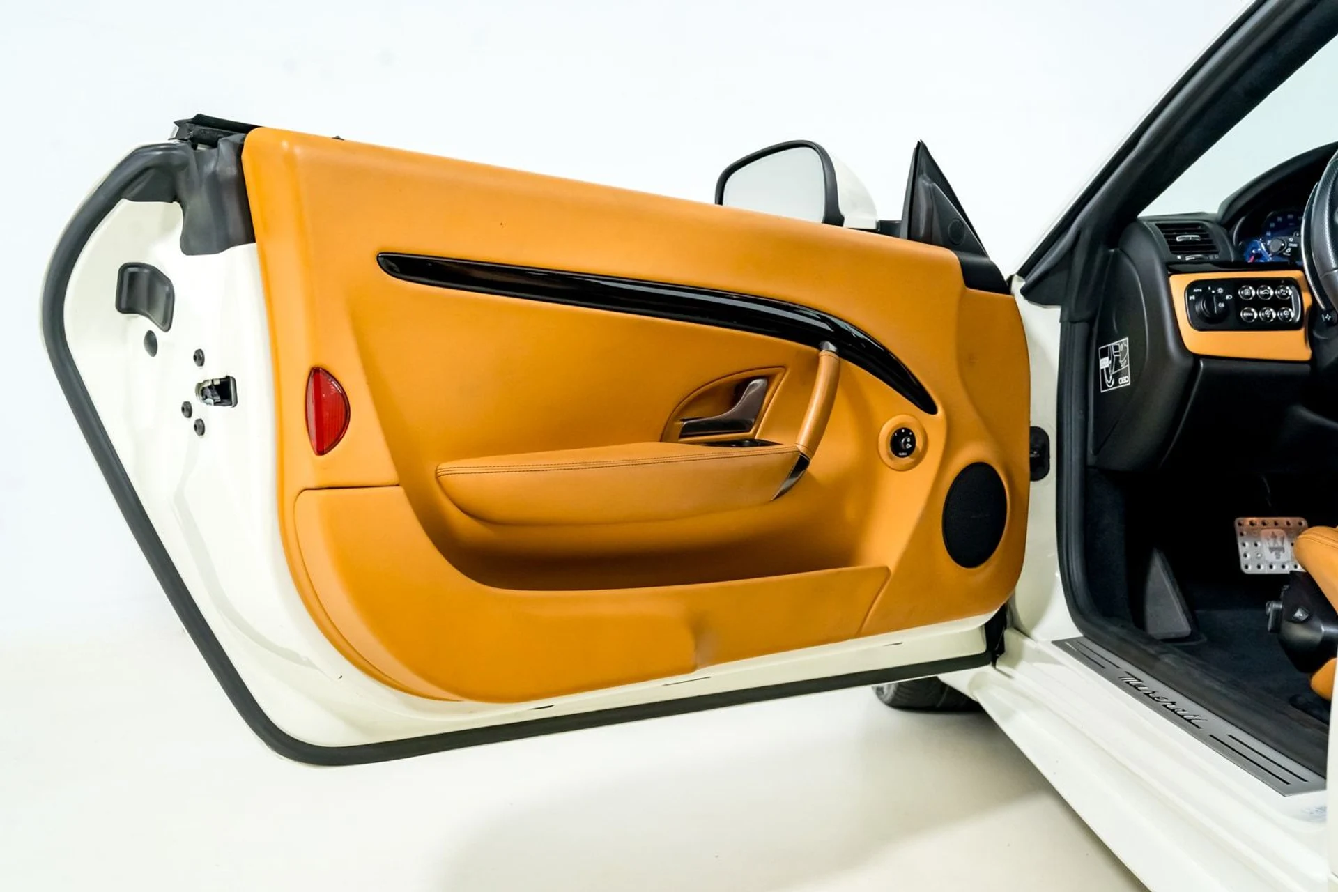 mph015_2631582466_8147fcd88fa947ffb0b8573b3a5afcbd_72adc3428f