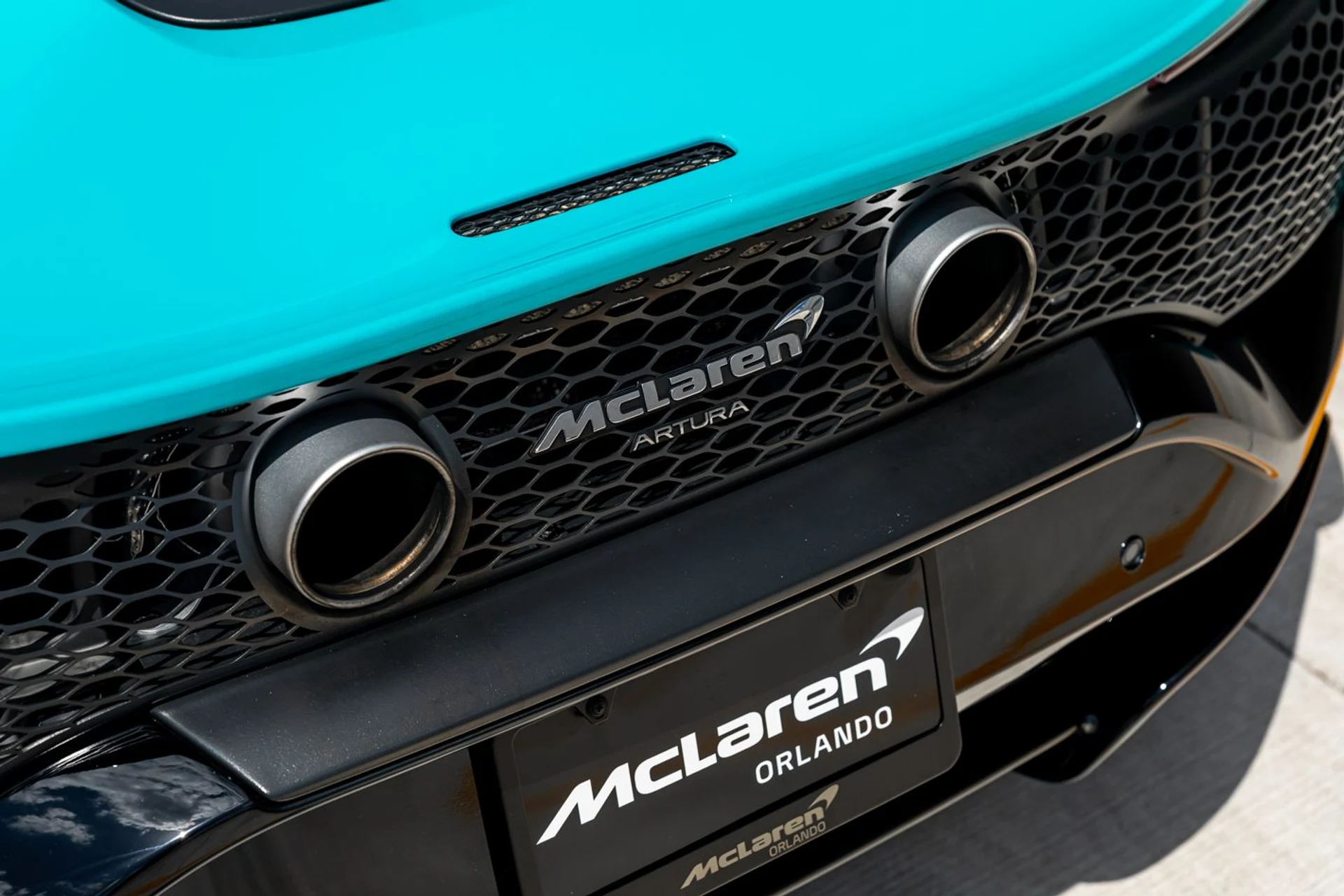 mph015_2633533846_506_p16_l_1d85172e42