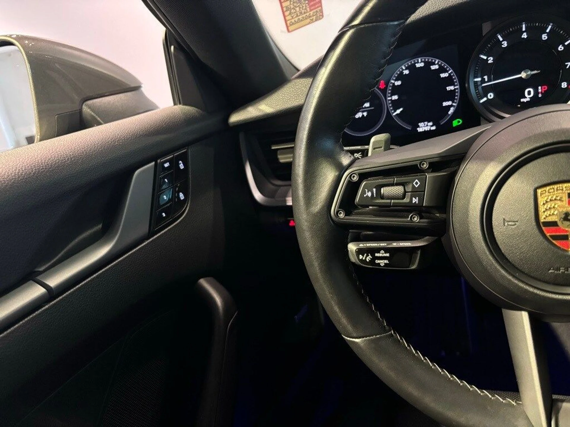 mph015_26389154_8b398bcb260ec7039bcb00ba12bed3a5x_1a5e1437a2