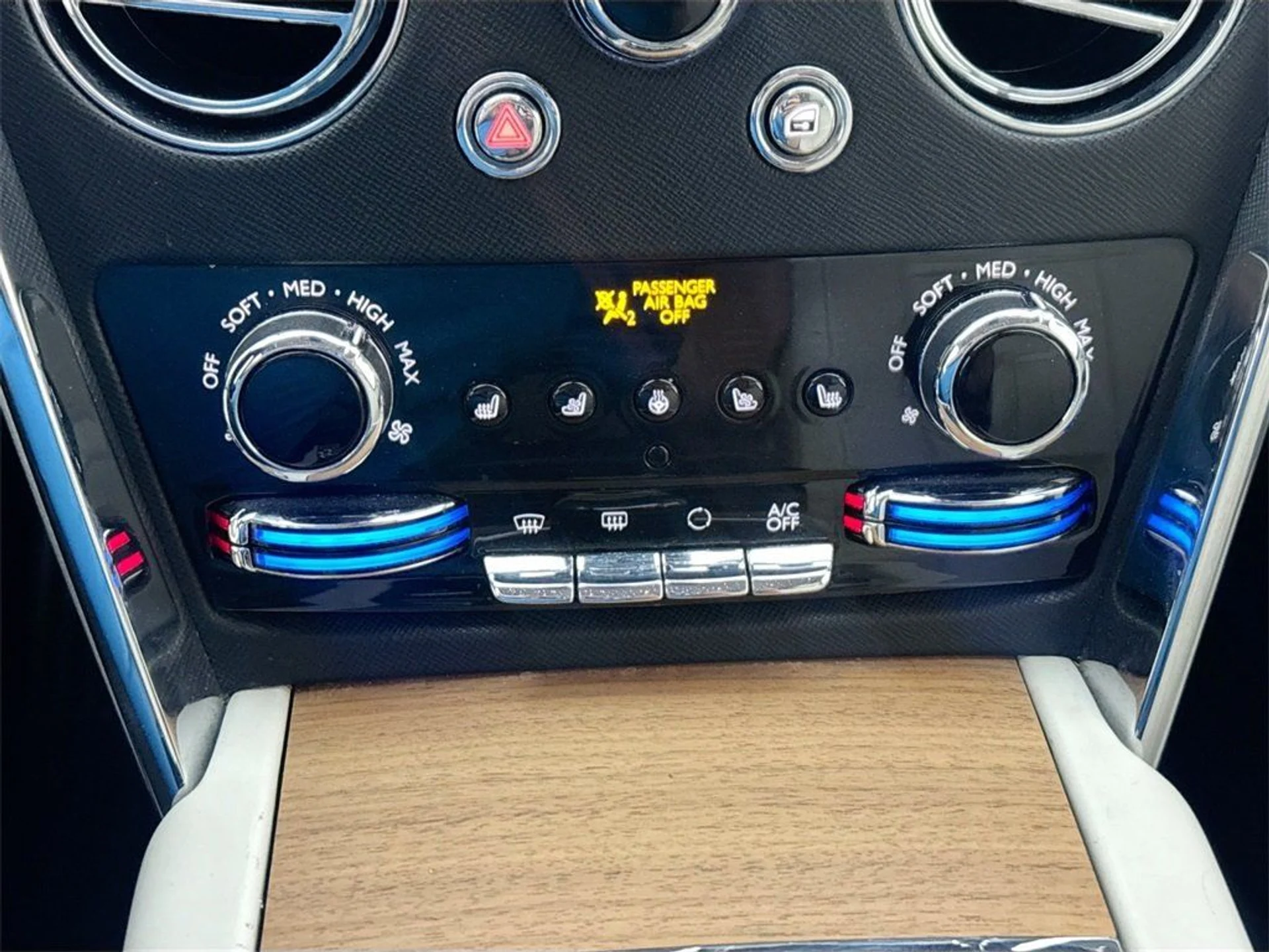 mph015_2650209349_3c8665ea94914a68461293492c5c2ec4_fc1feeec39