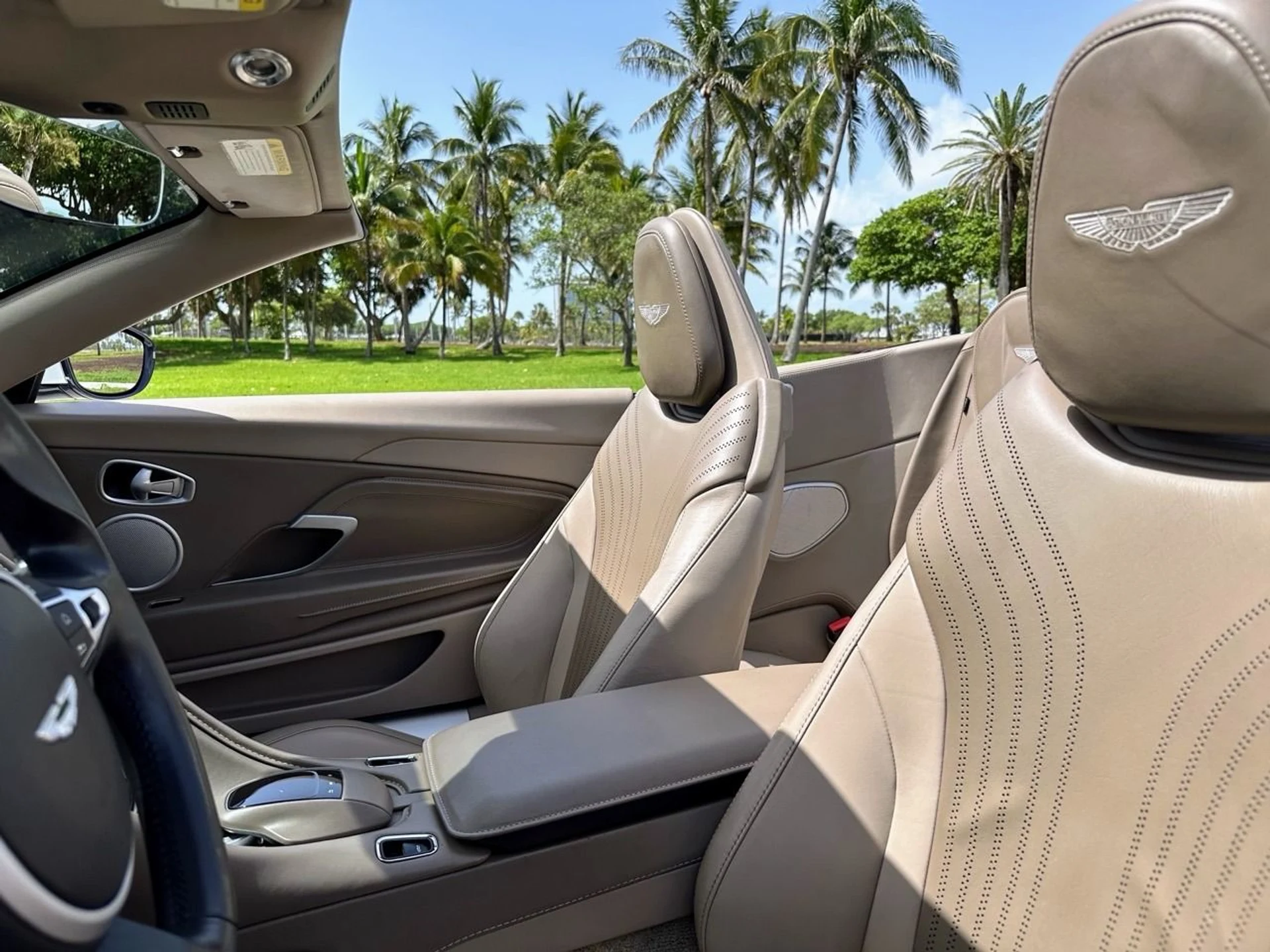 mph015_2653233643_Used_2019_Aston_Martin_DB_11_Volante_1768416502_82a2728cb2