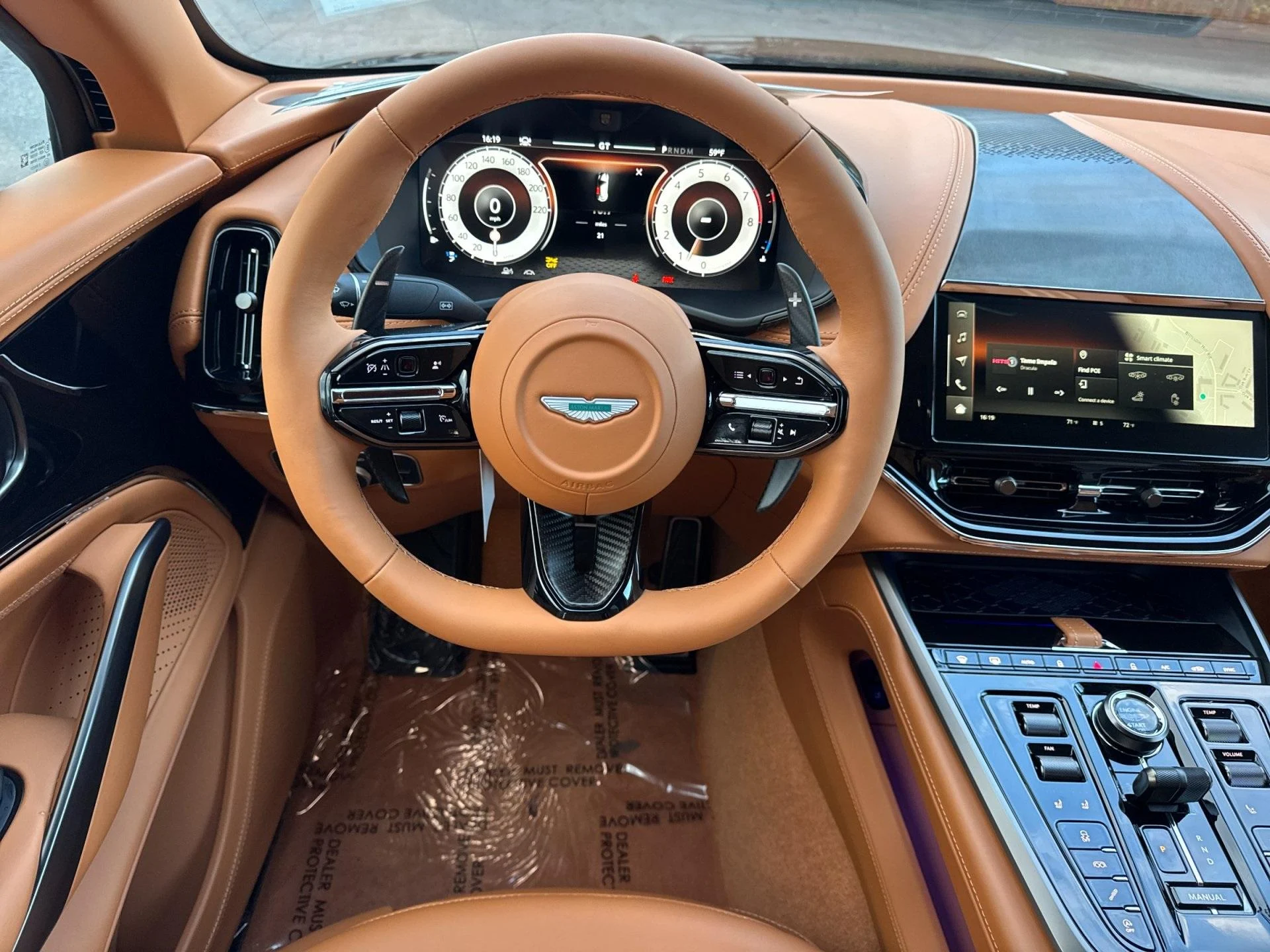 mph015_265704369_New_2026_Aston_Martin_DBX_707_1767798691_1299384c35