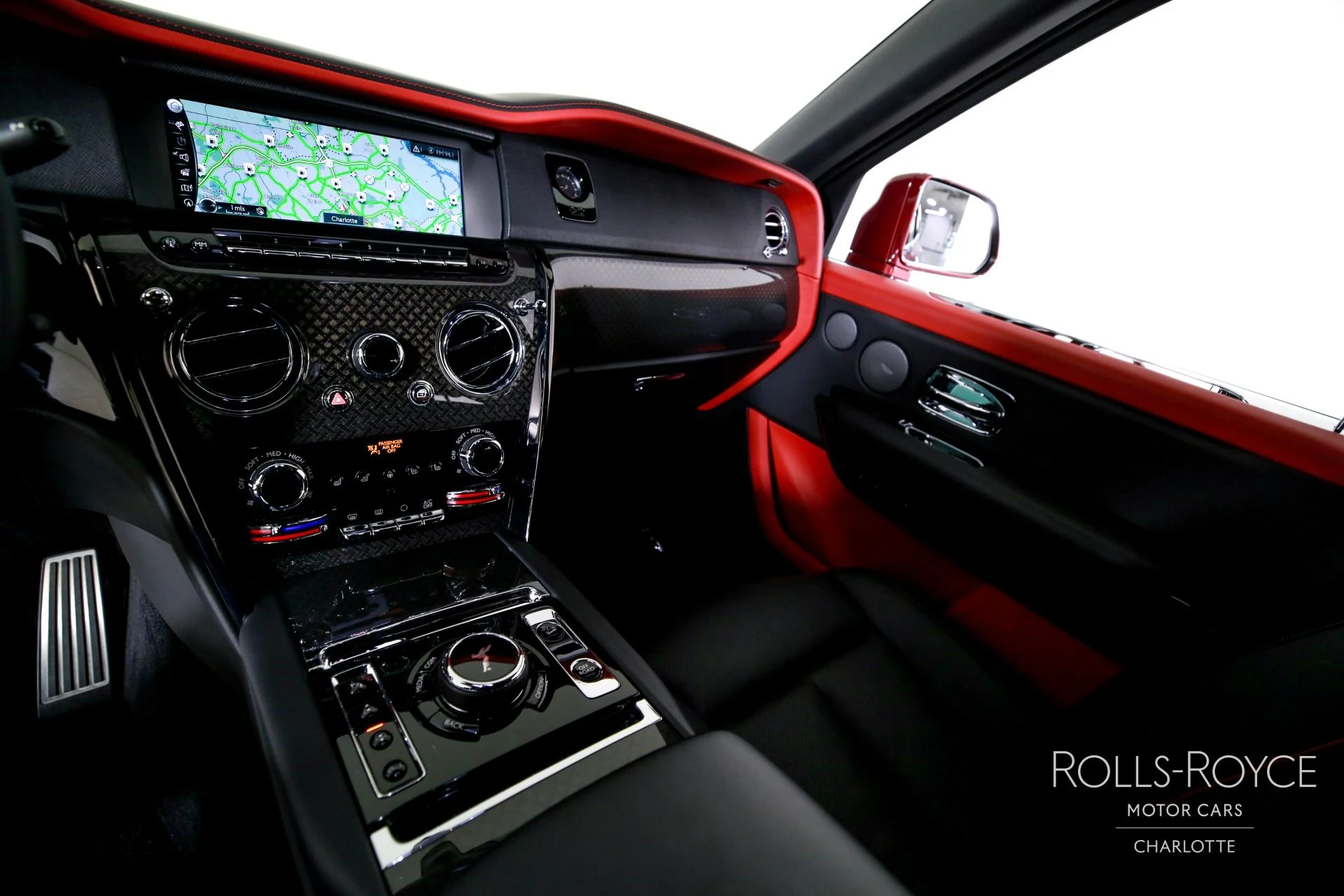 mph015_2670327238_Used_2022_Rolls_Royce_Black_Badge_Cullinan_1769449114_13dbc83f03