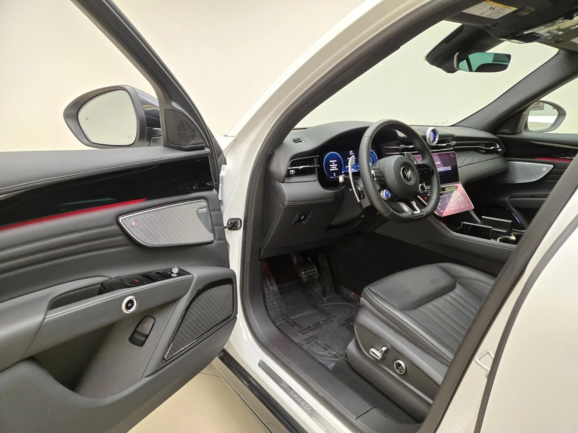 mph015_2671955295_Used_2025_Maserati_Grecale_Modena_1767077600_f0b25bcc8f