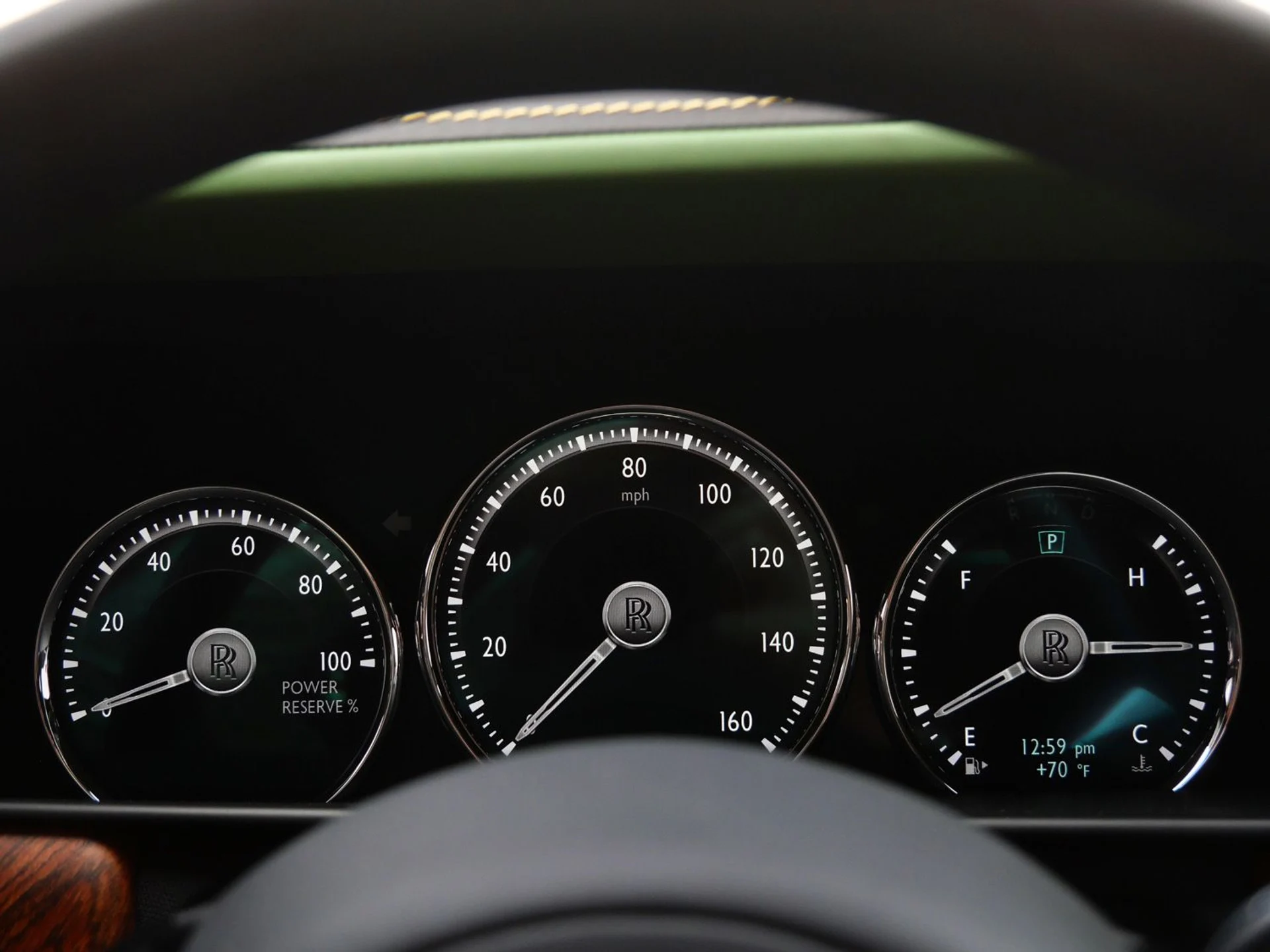 mph015_2674148777_73784b5f854de745009248760176dfe5x_ad4f423eb0