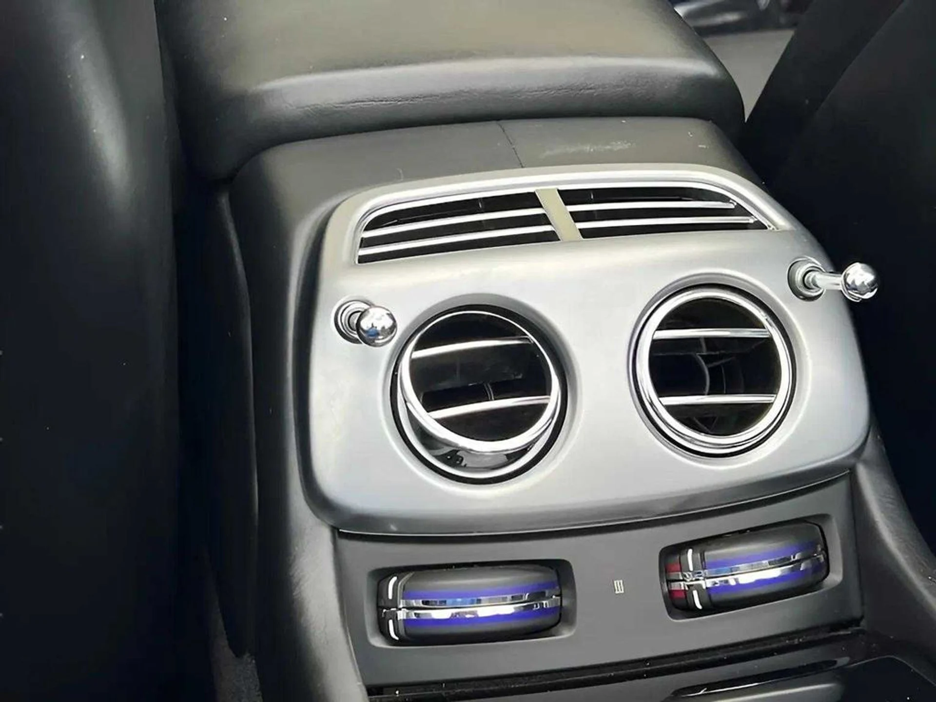 mph015_2675977963_71bd1af7ffd46c41fde61b66f779b98bx_a4b8c030d7