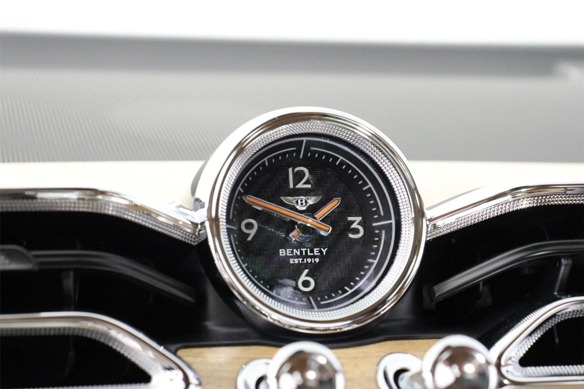 mph015_2681130442_d6da3fc9b2588849abc1eea5f20815bb_cf954f7631