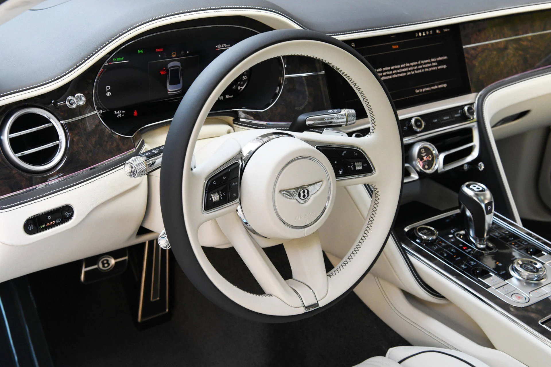 mph015_2682054666_9759f5cde30c0f339e94d1fc5c707c4bx_86d00764b7