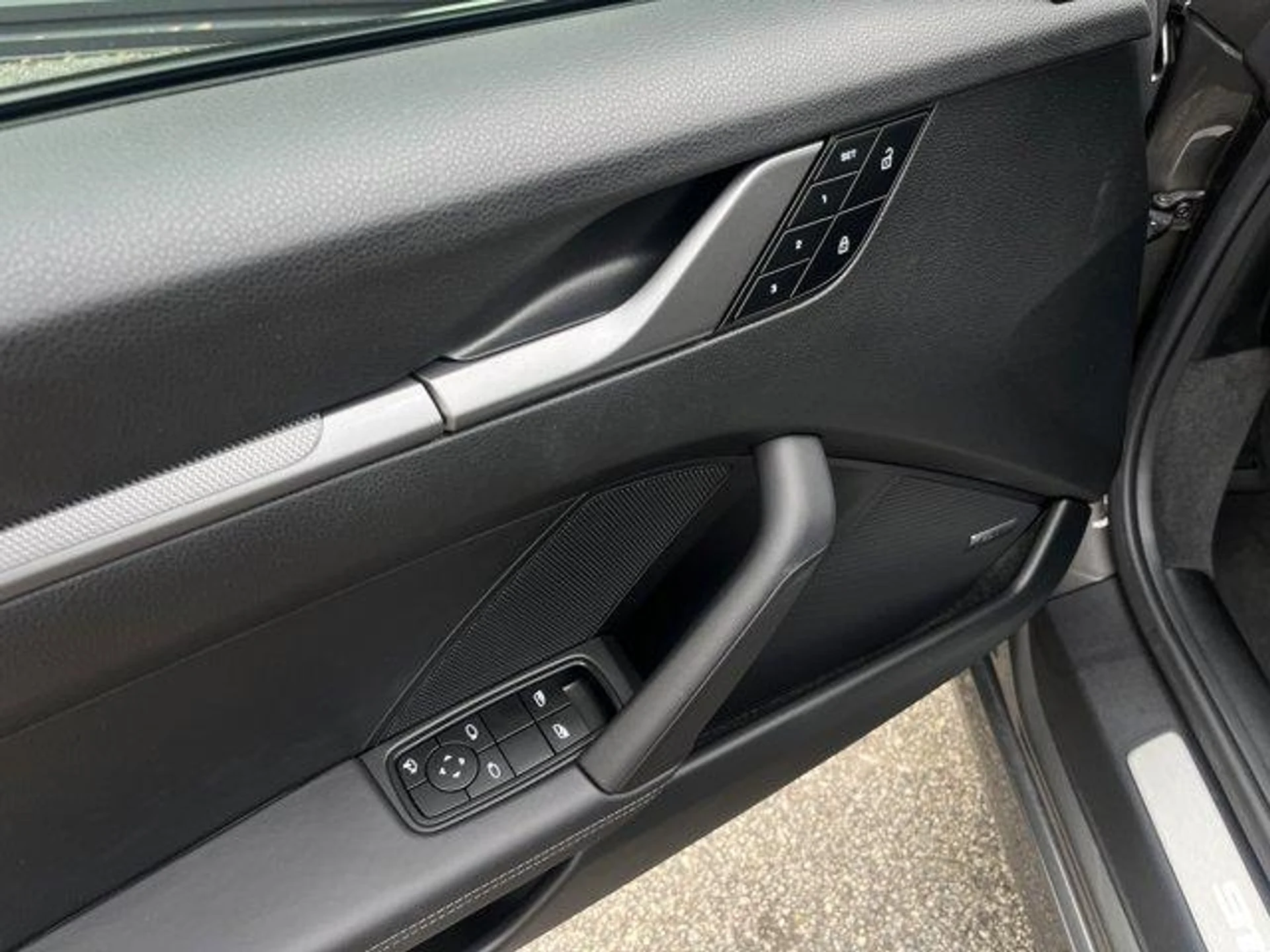 mph015_2683519626_1_Dy6t_FBF_3_Irg_p_HJVCDR_28qr_Qqo_9f43fd01ff