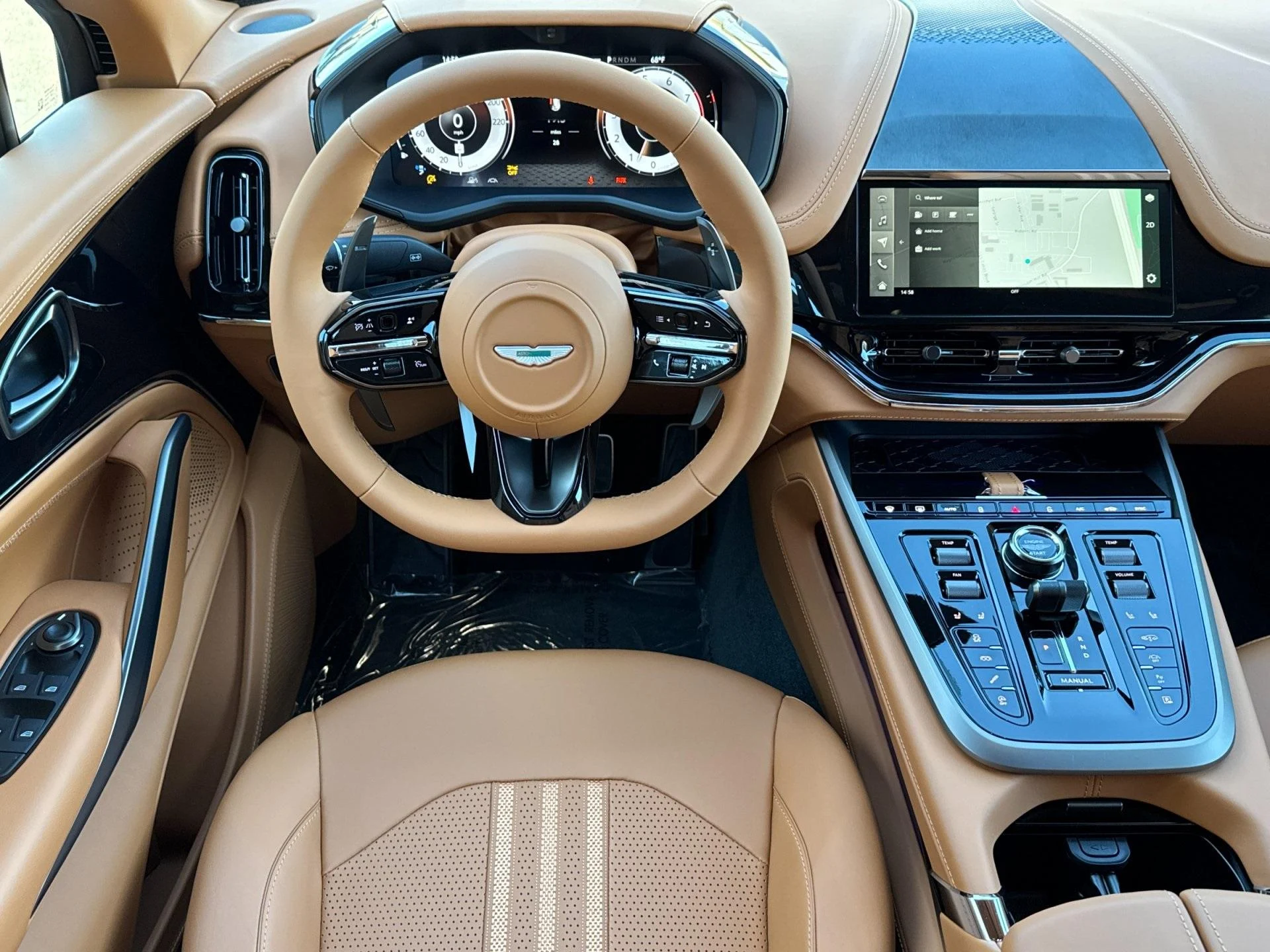 mph015_2687209776_New_2026_Aston_Martin_DBX_707_1768403578_683bf40cd2