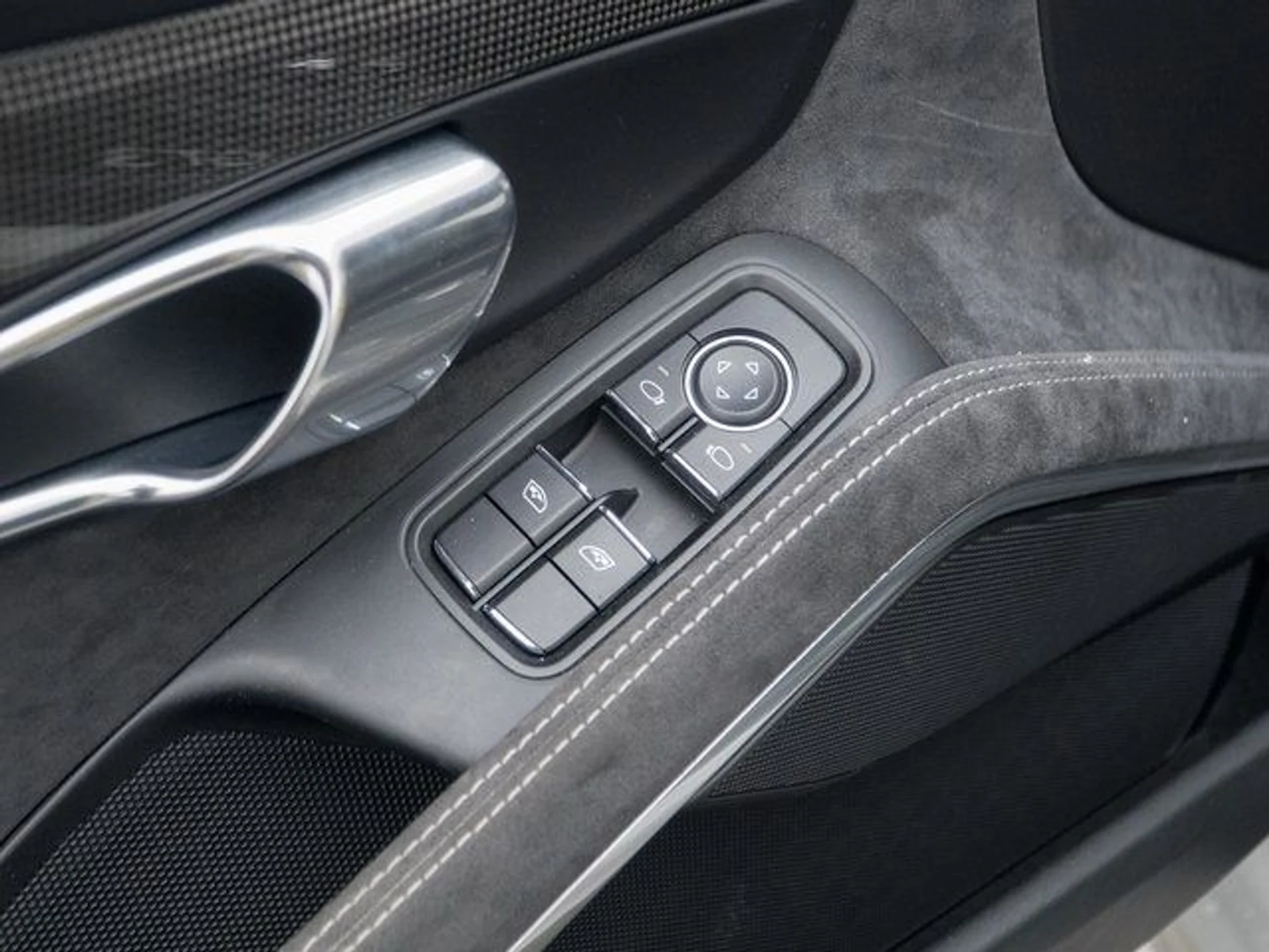 mph015_2688032467_16789cc04686abf49c7f75f1edf8cb08_a1e47038e2