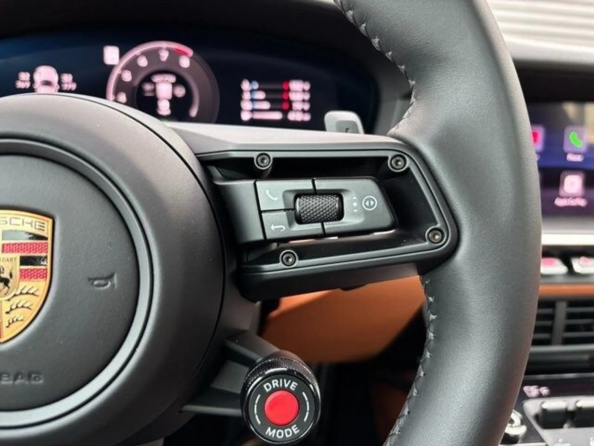 mph015_2688564259_180f3a2ba93374521686d4ffbdb4a106x_39ae0d7cb1