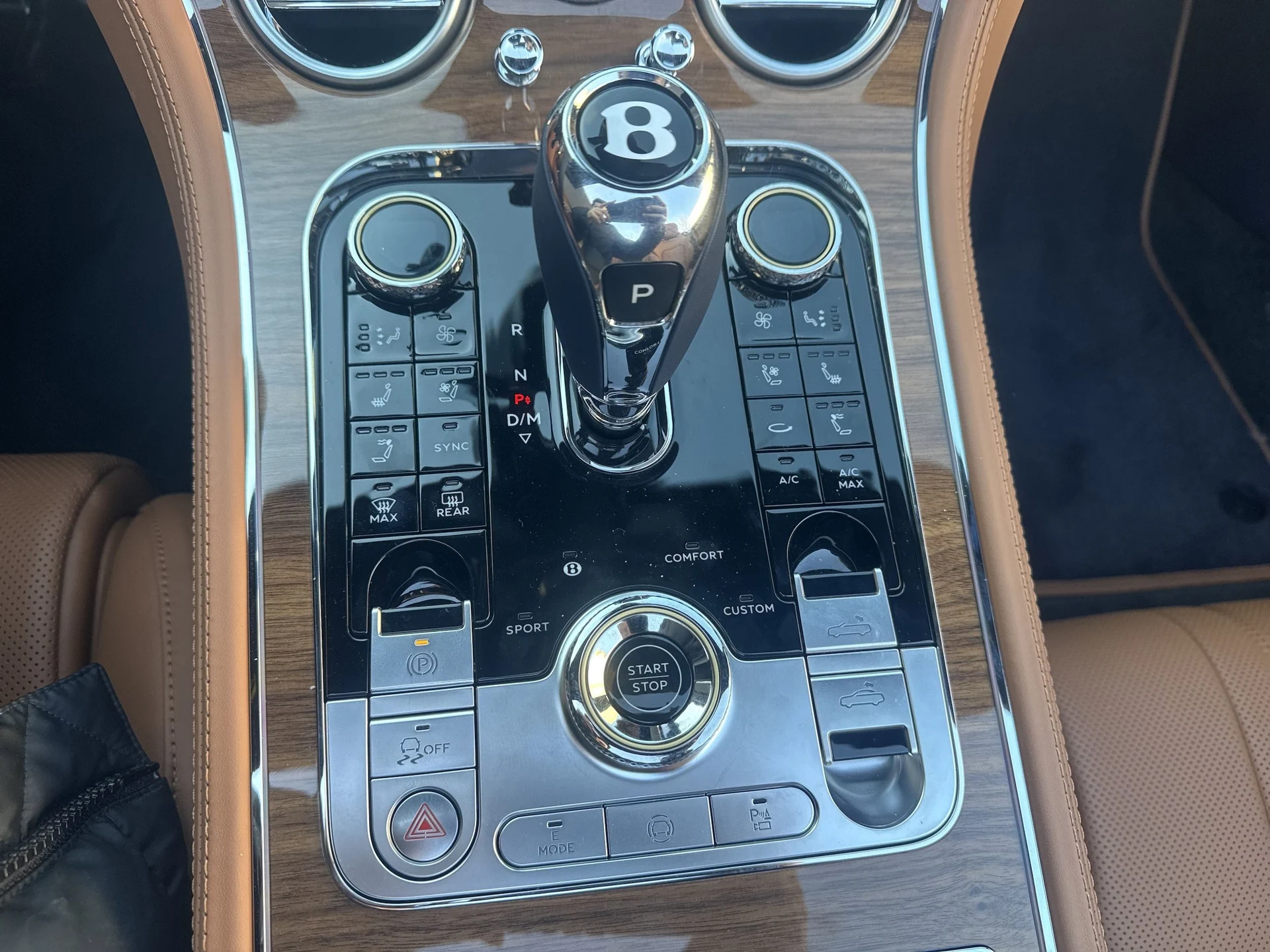 mph015_2691072400_eec41b649fd9baac9ee25f911be7bc62x_06a96b5caf