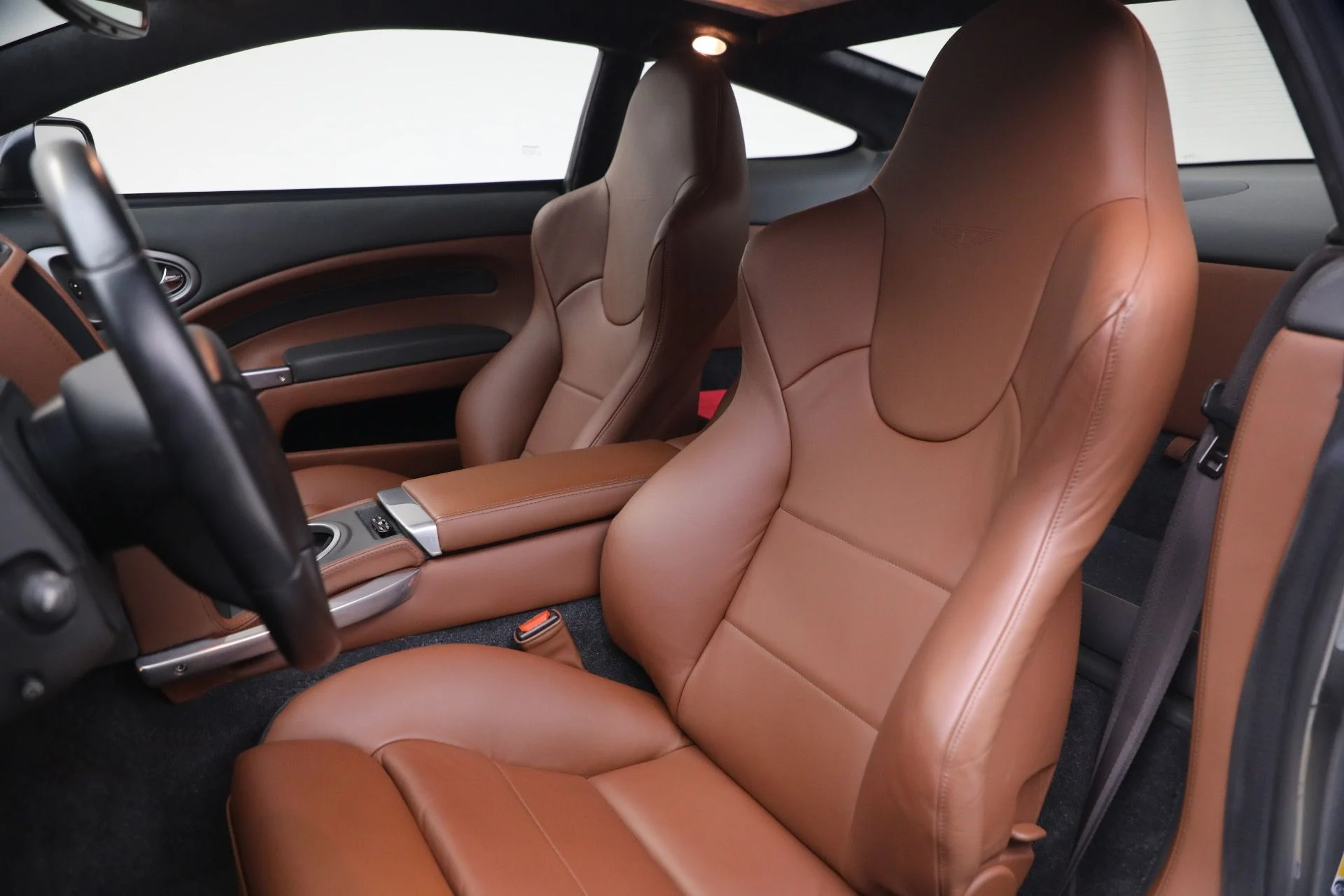 mph015_2693865079_Used_2006_Aston_Martin_V12_Vanquish_S_1792851745_0c6591359f