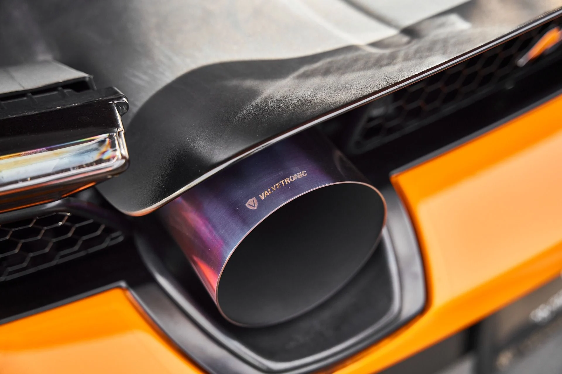 mph015_2694786215_Used_2018_Mc_Laren_720_S_Performance_1766270066_fcad0270f6