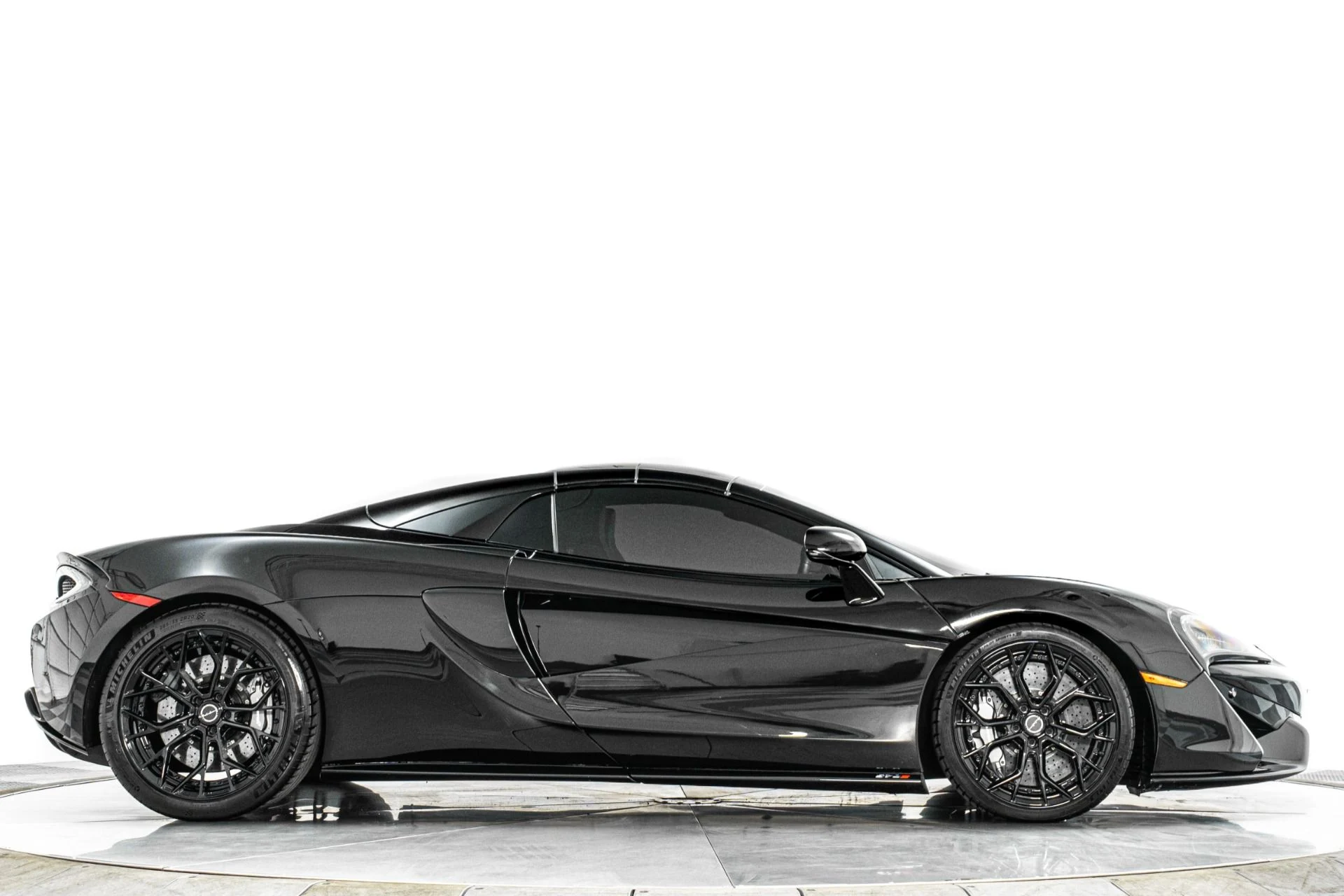 mph015_269595619_Used_2020_Mc_Laren_570_S_1787089177_b92fcda84c