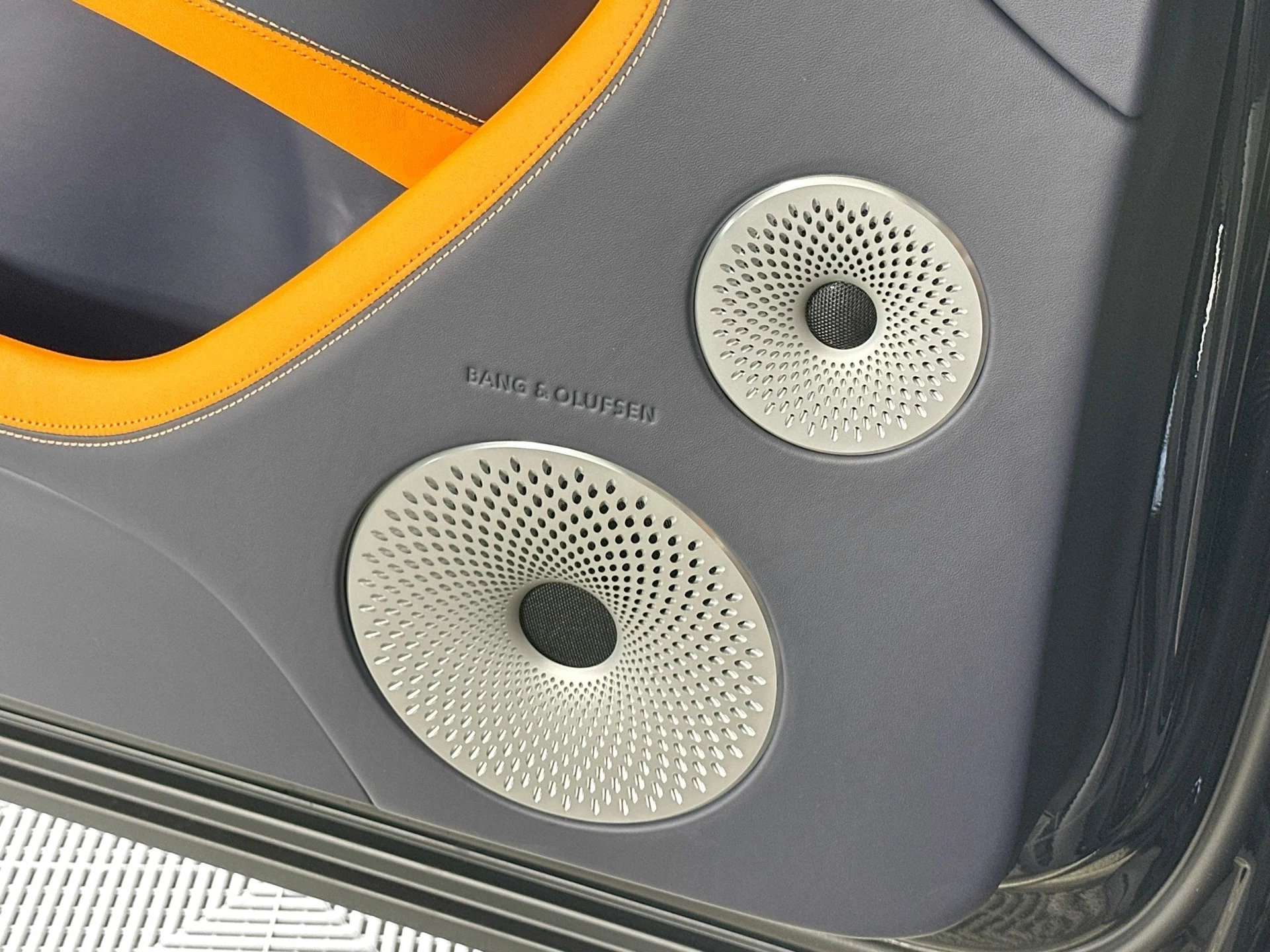 mph015_2699078533_16_dfac5ef99d