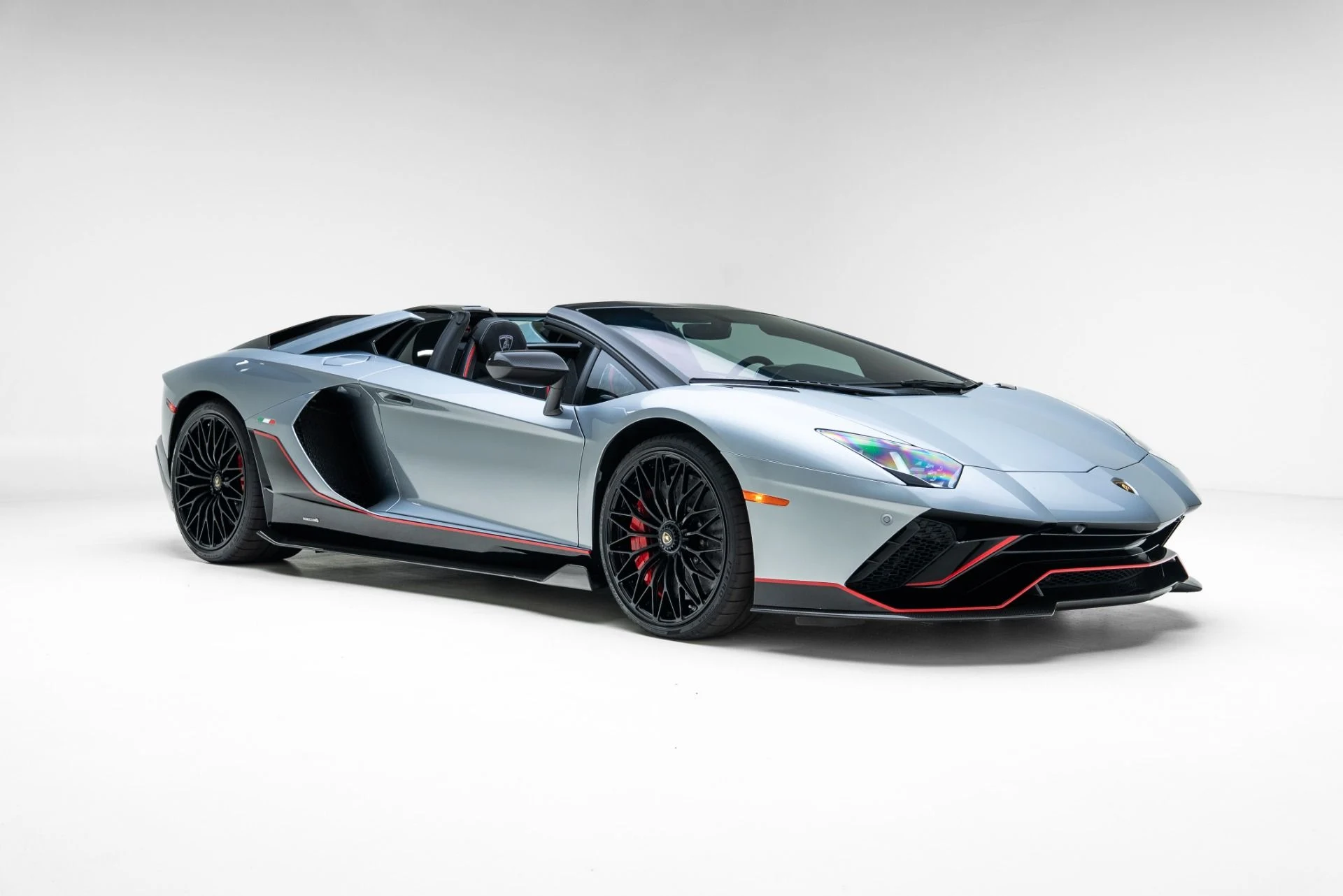 mph015_2706386979_Used_2022_Lamborghini_Aventador_LP_780_4_Ultimae_1773941159_9ef0ce4a66