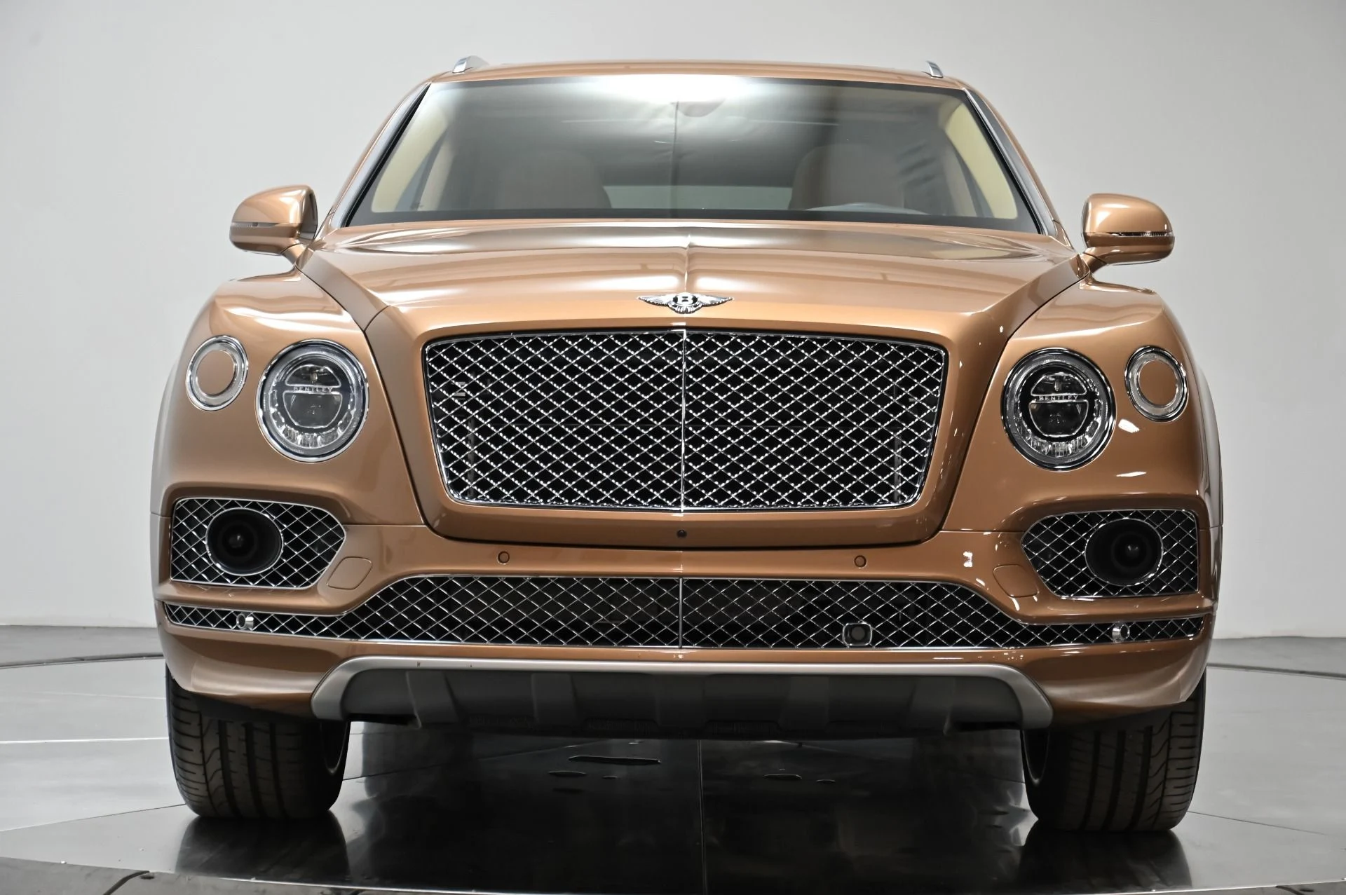 mph015_2711730456_Used_2017_Bentley_Bentayga_W12_1759876449_336e1c1852