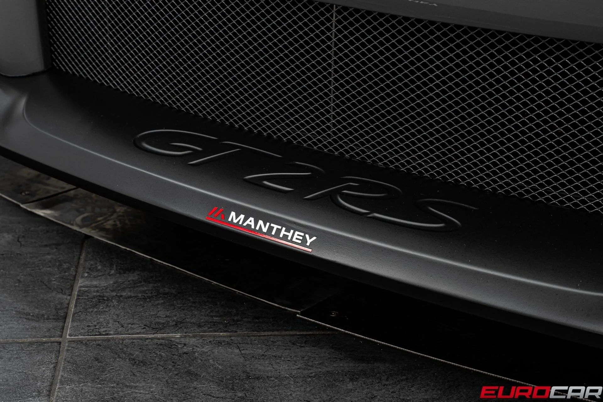 mph015_2713060248_image_16_606a6f47a8