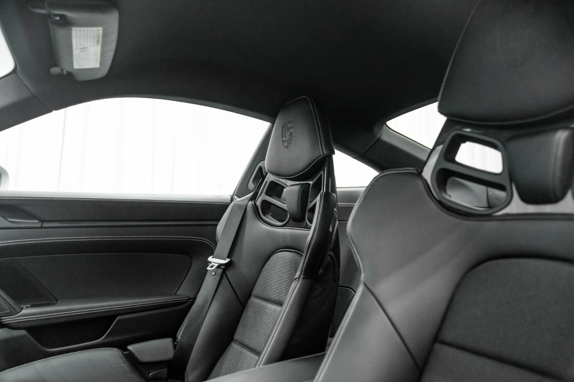 mph015_2714815063_Used_2024_Porsche_911_GT_3_Touring_1761939000_23eb1bf318