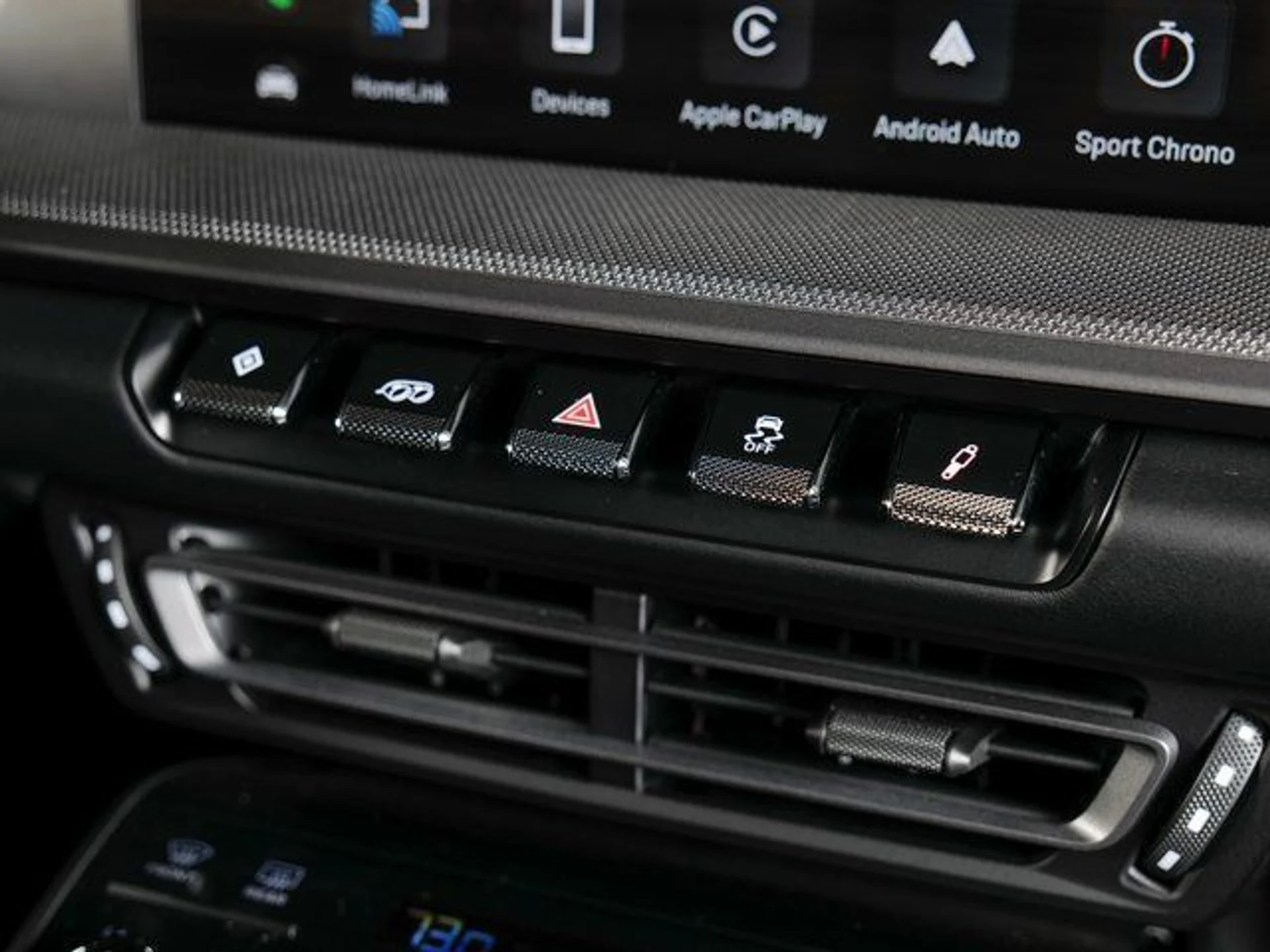 mph015_2717943675_7d407d8ce202a51f5ce466bda756bc8d_3e4452818d