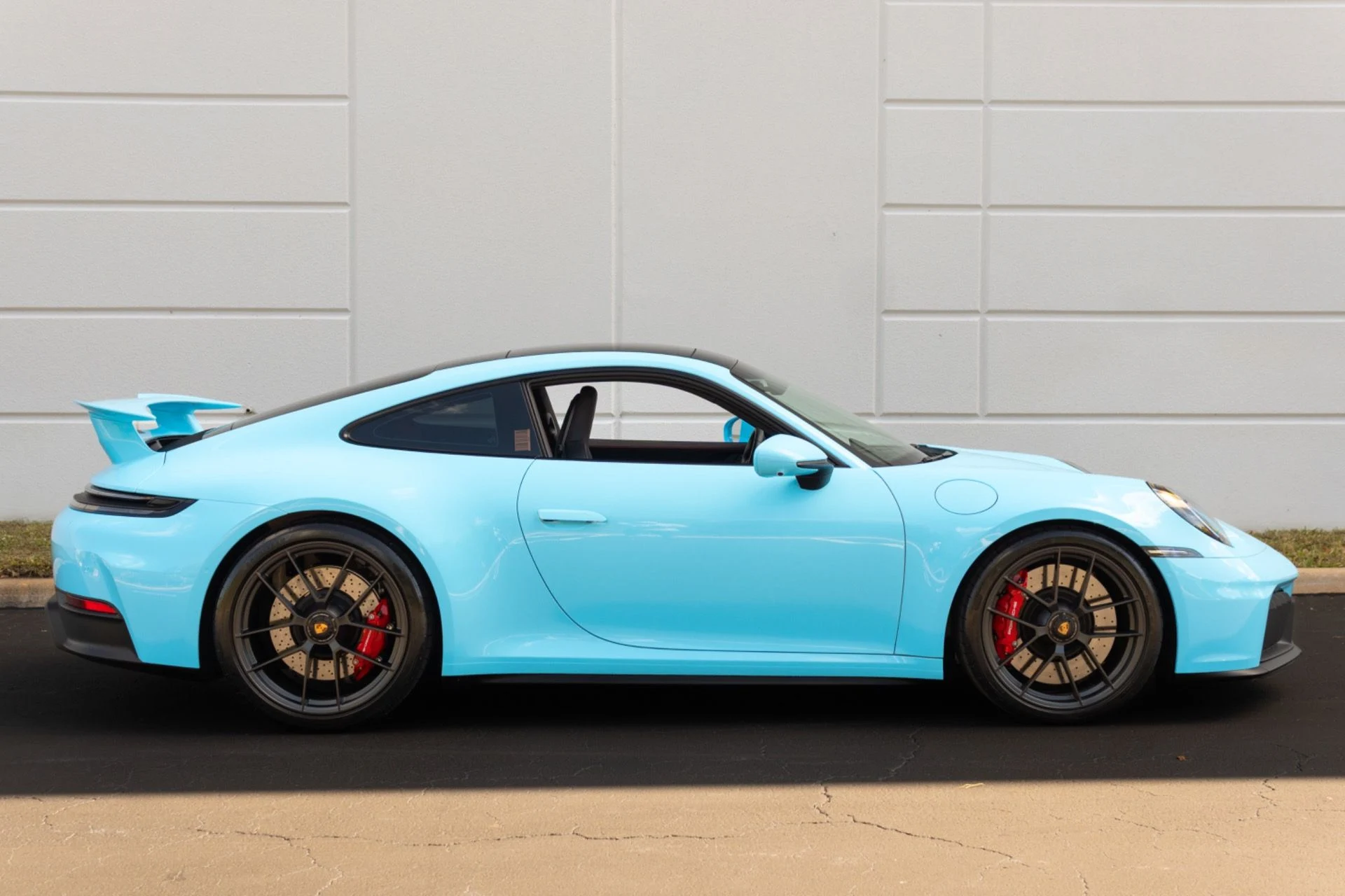 mph015_2722091722_Used_2026_Porsche_911_Carrera_4_GTS_1772219766_f09004881d