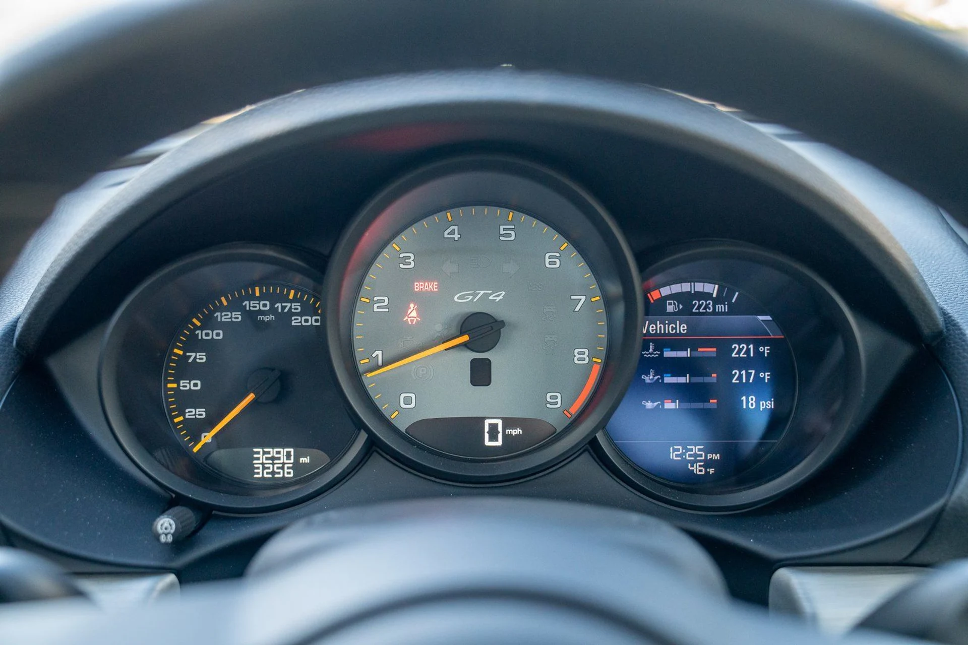 mph015_2727479420_6a6df922d3af9396b153829d8644b23fx_63803bc159