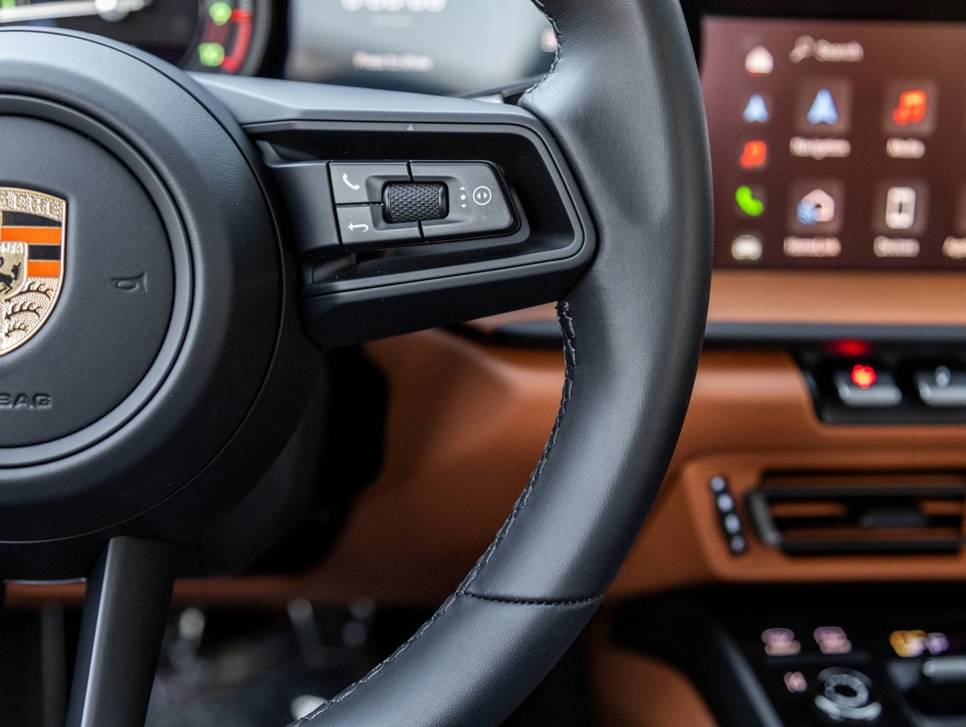 mph015_2730761211_16_eea586832e