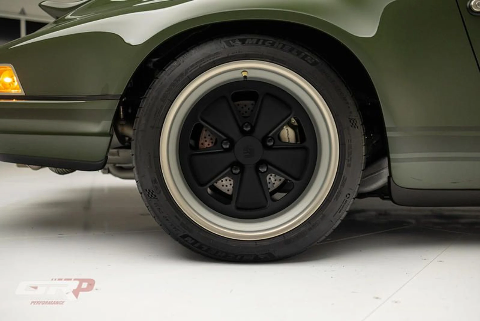 mph015_2731629025_CB_5_AF_9_A1_788_A_4_BD_5_B704_016972018420_093b40f9eb