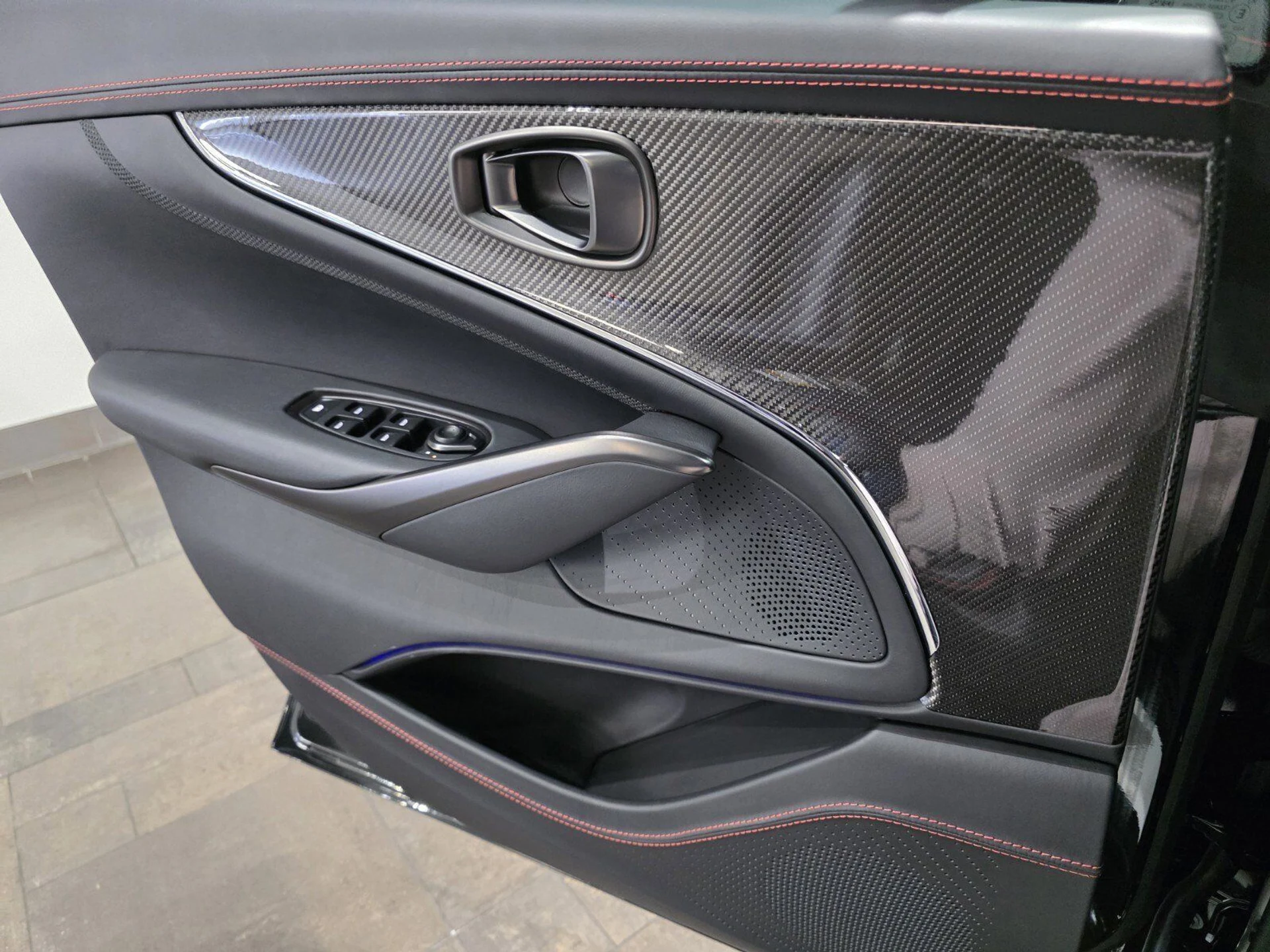 mph015_273549325_42a56a9883c9c50e11a3c5e65185d18c_9585148e3a