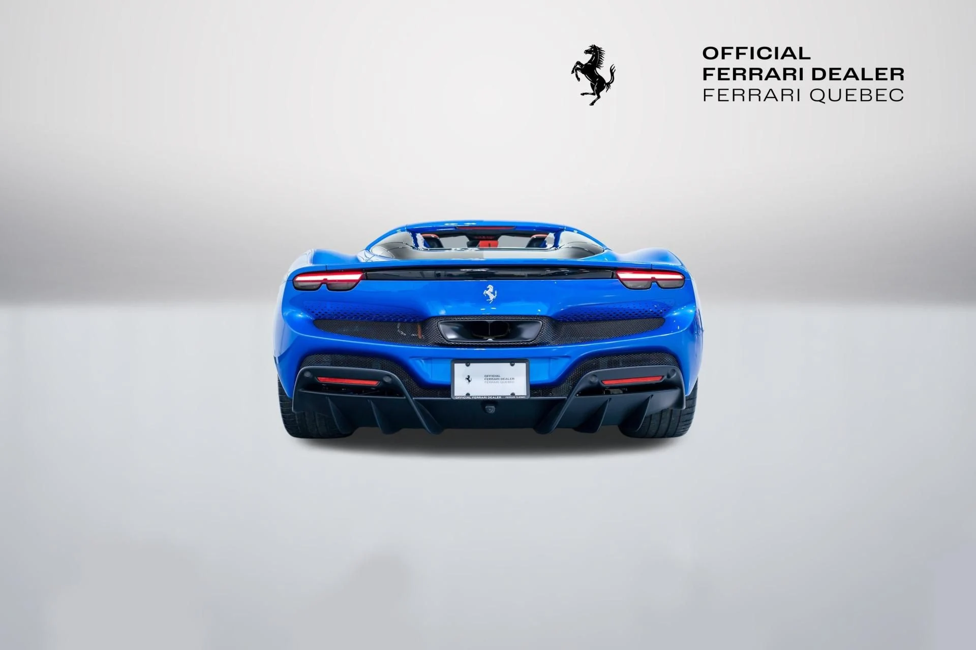 mph015_2735785836_Used_2025_Ferrari_296_GTS_Base_1787918408_e5b6939ff3
