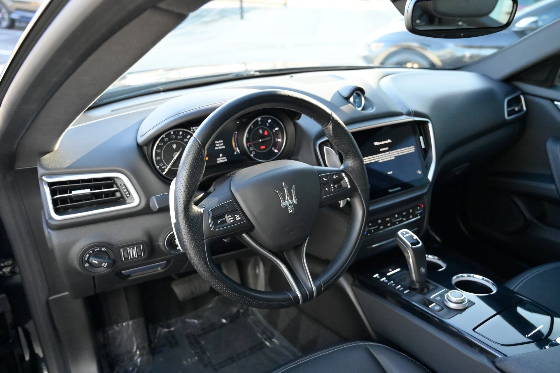 mph015_2735934400_263526f623014a3fa3a64c42b70eb6b6_ee19a3bede