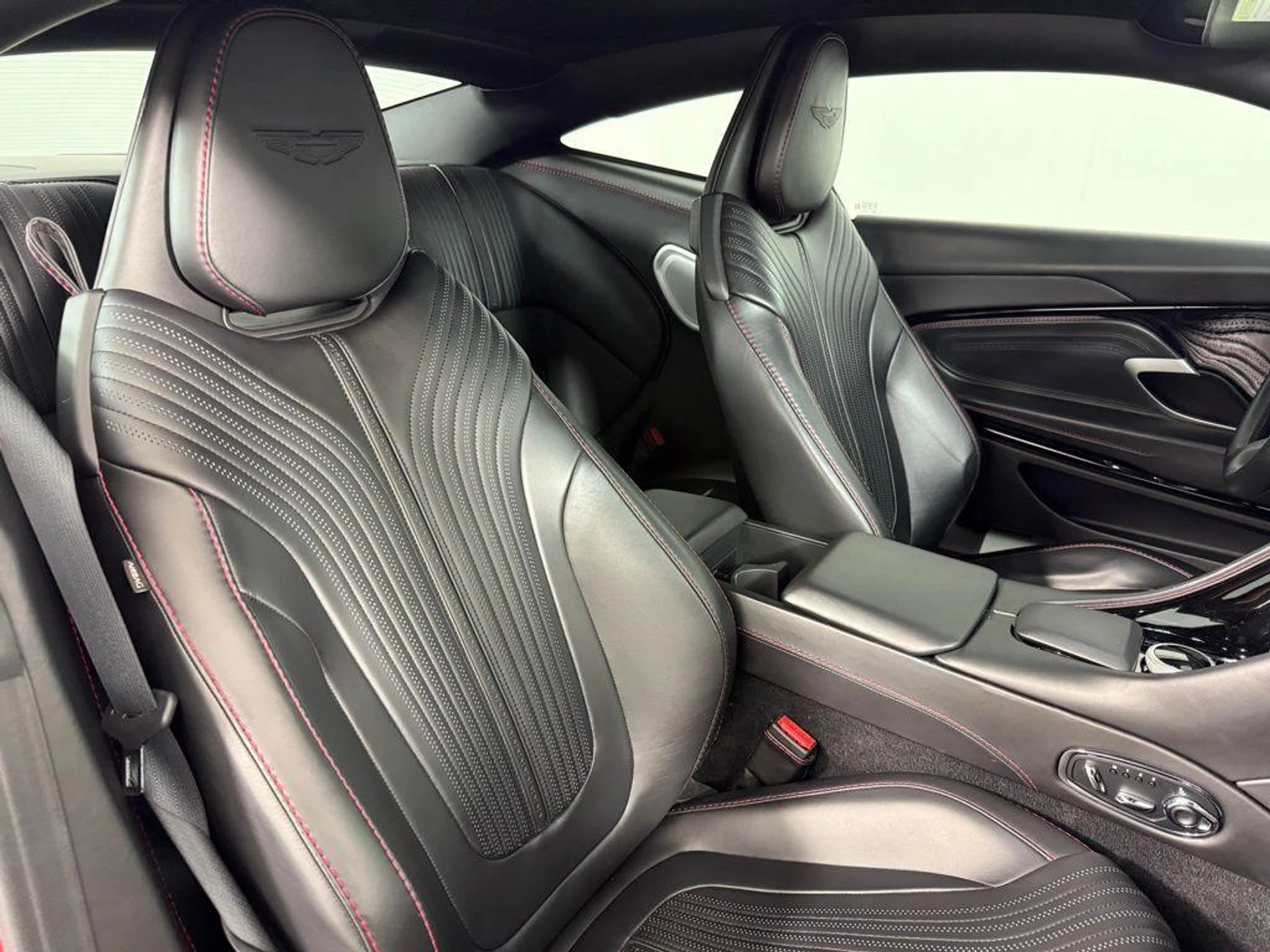 mph015_2737433274_whfw_Dx_Rrd_Ag_S29_J2_9s_Wmwh12_Oc_a2cae40dbd