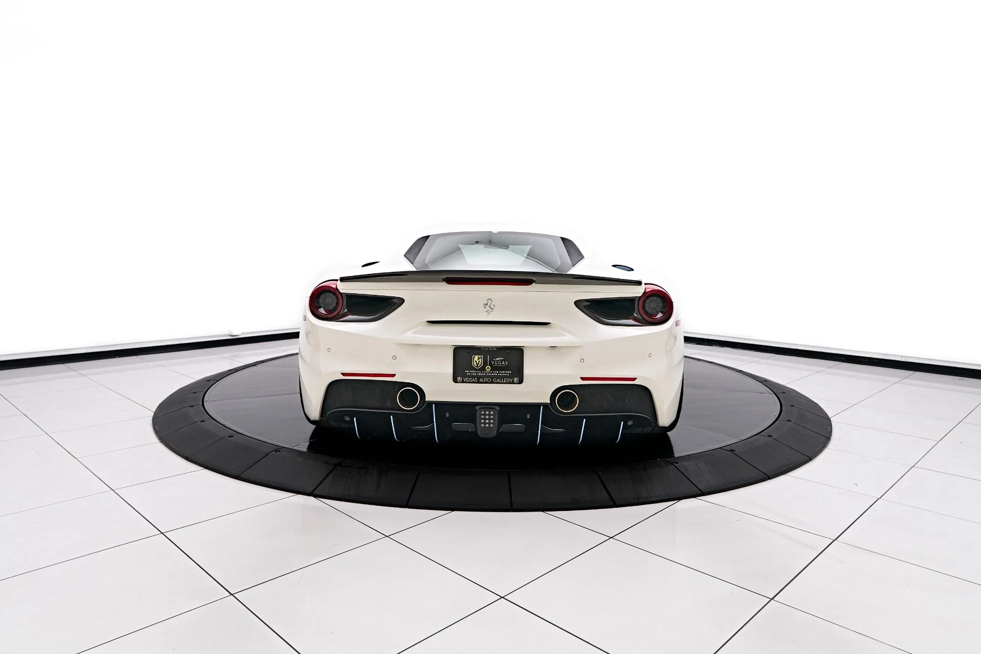 mph015_2742207587_Used_2017_Ferrari_488_GTB_Base_1755309758_03d7c9aa76
