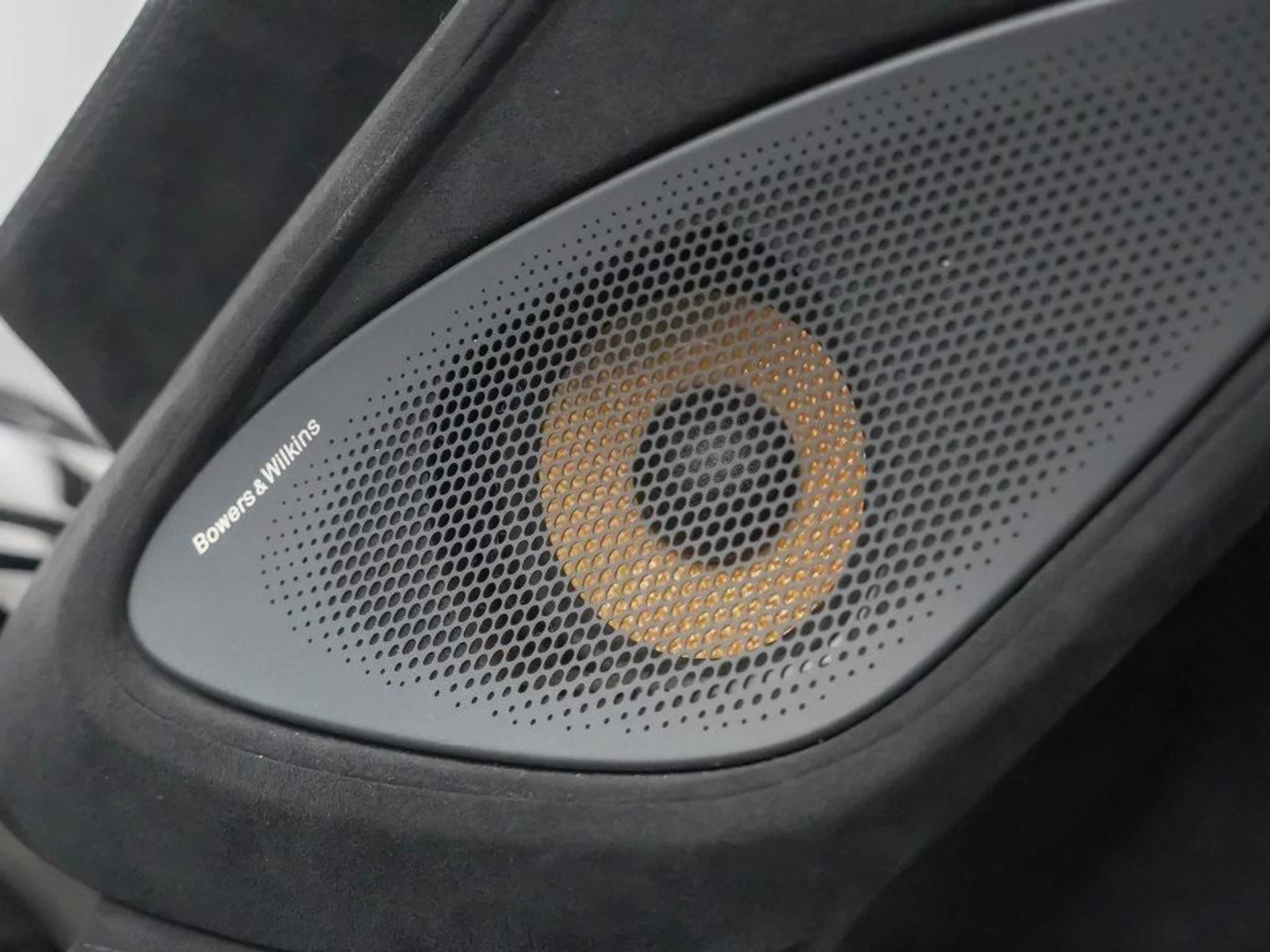 mph015_2742240289_X_Xn_Ds_Xlde8j_R_Hn_Hdw_W6_MWE_Oa_Sf4_d76ee6d55b